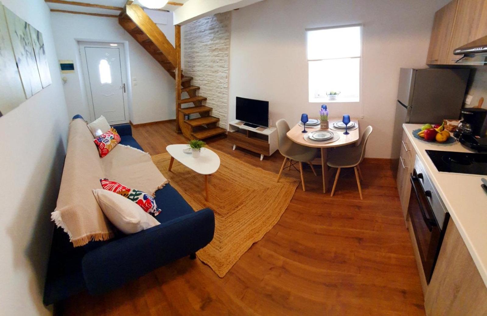 Fanis House view 4