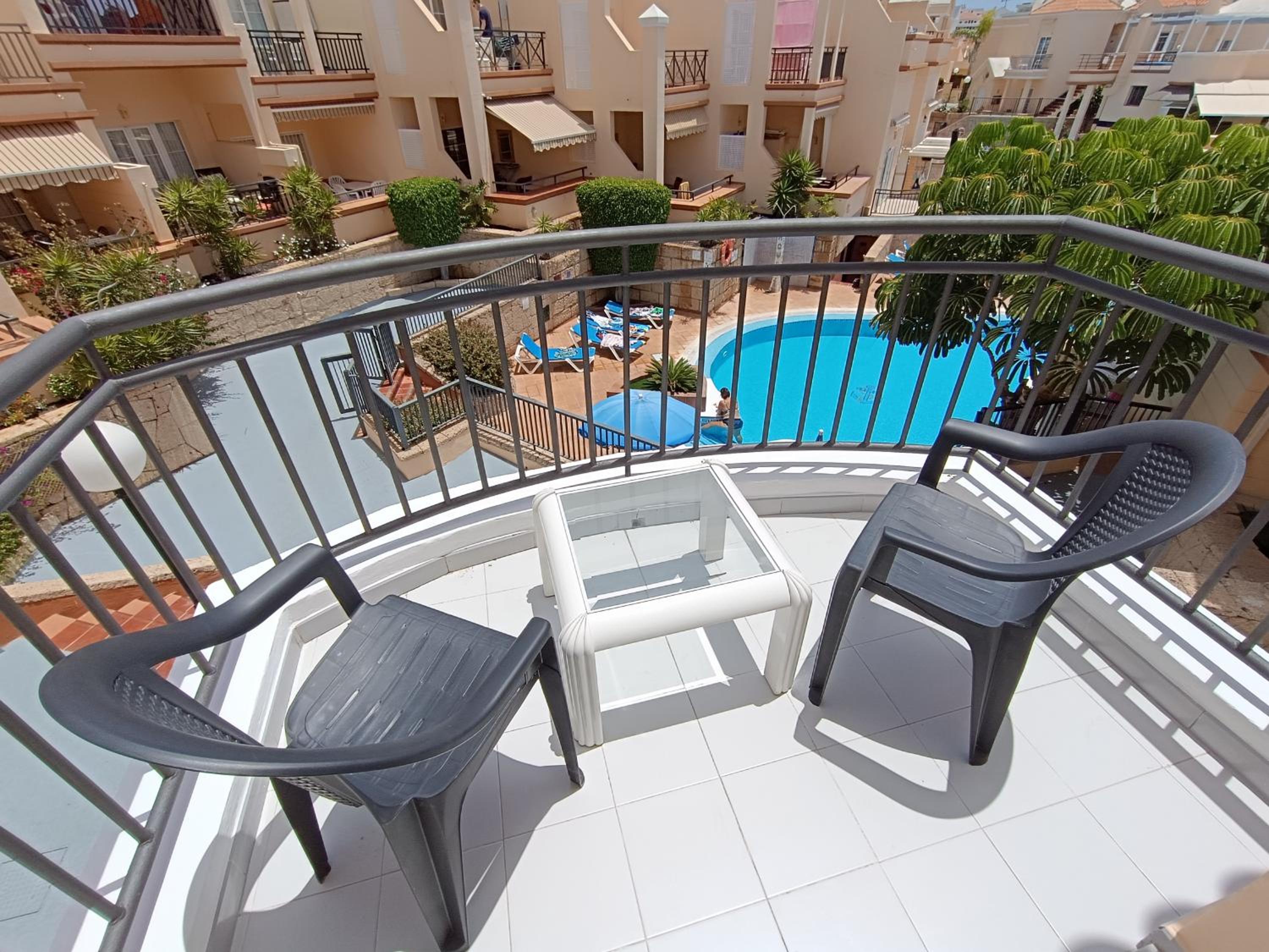 Sarah's Apartment - Playa Fañabe photo 2