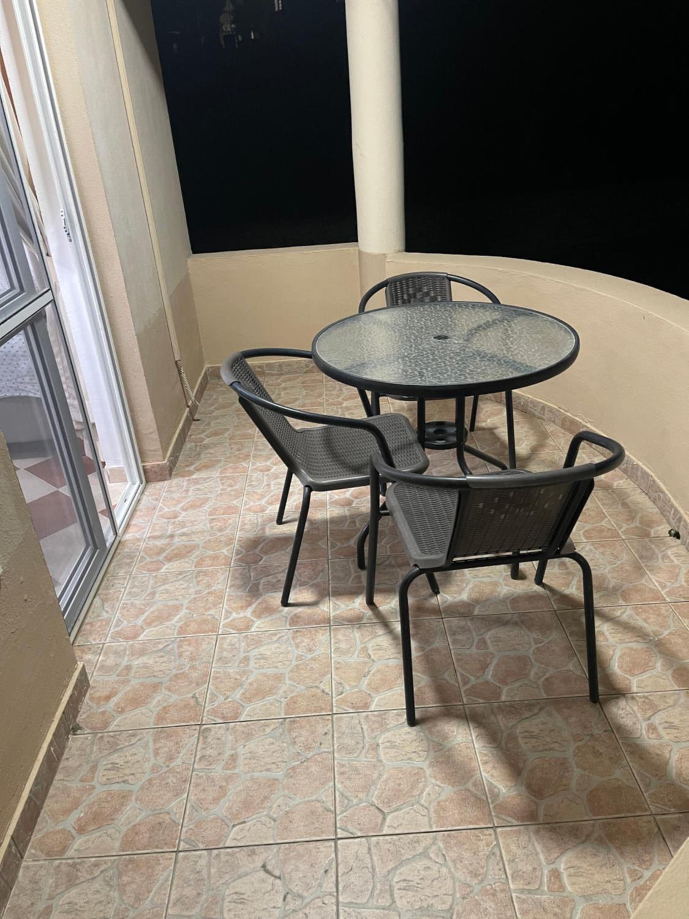 Kodra Apartments
