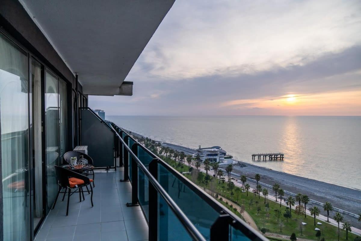 Charming 1BR Apartn In Orbi Beach-By Wehost view 2
