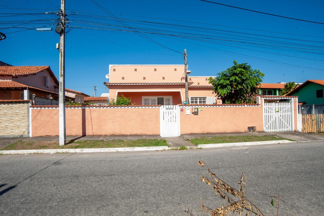 Casa c ar-condicionado a 200m do mar-Saquarema RJ