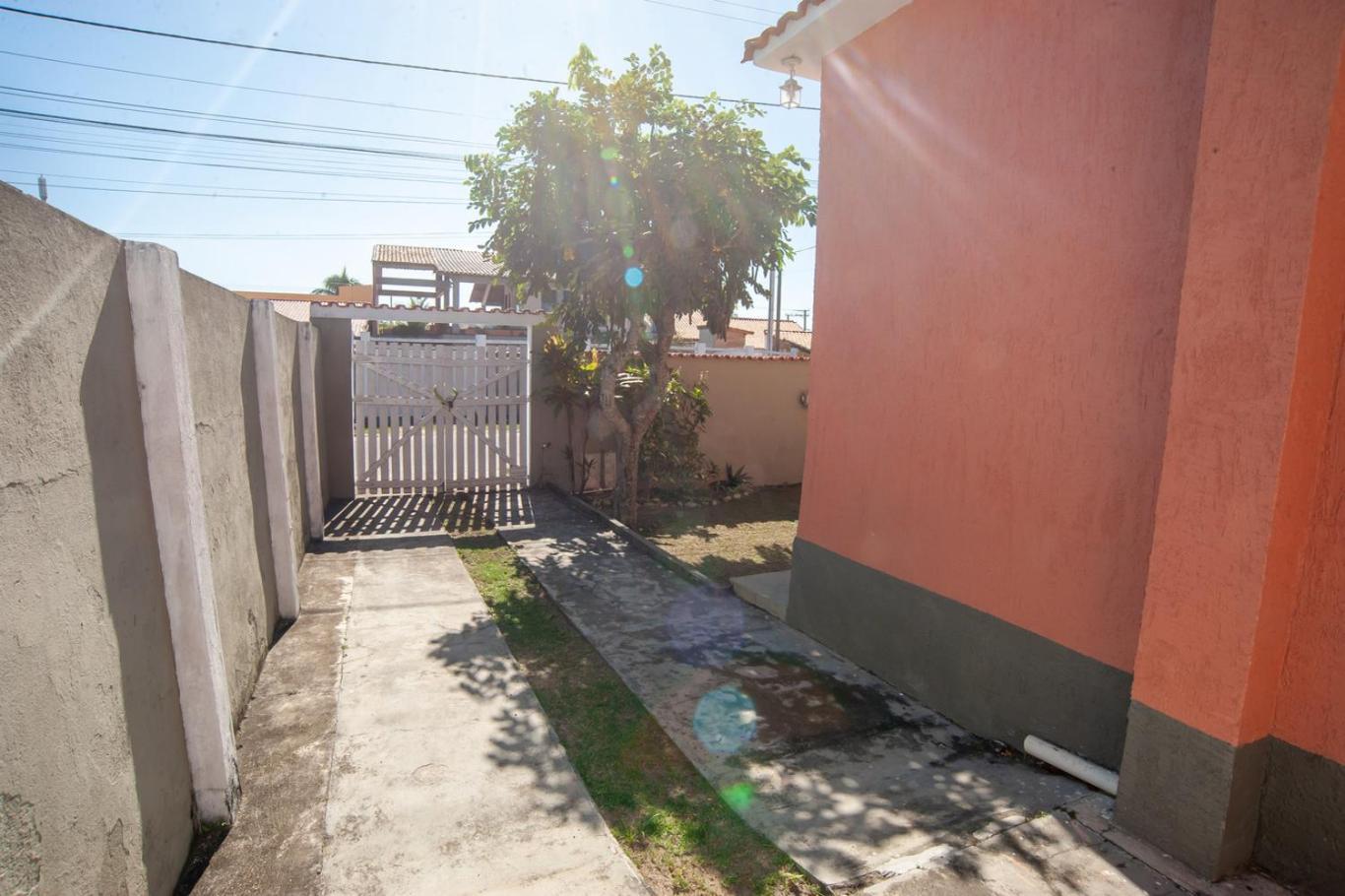 Casa c ar-condicionado a 200m do mar-Saquarema RJ