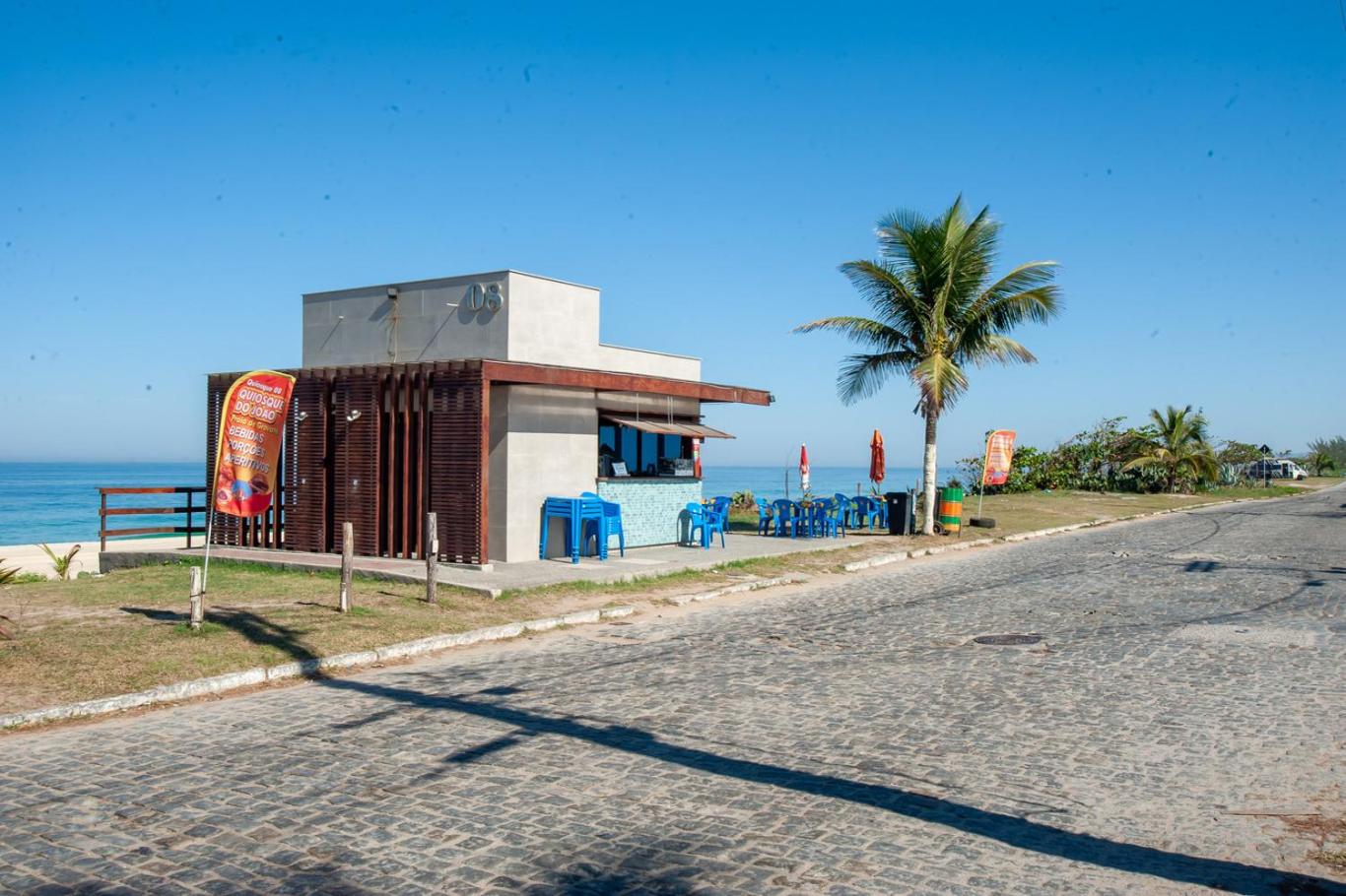 Casa c ar-condicionado a 200m do mar-Saquarema RJ