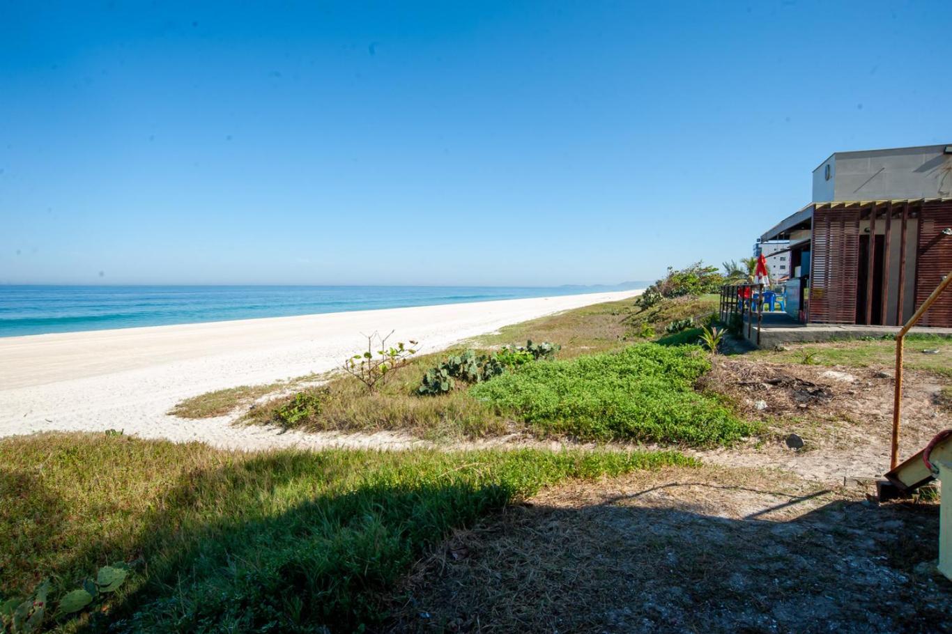 Casa c ar-condicionado a 200m do mar-Saquarema RJ