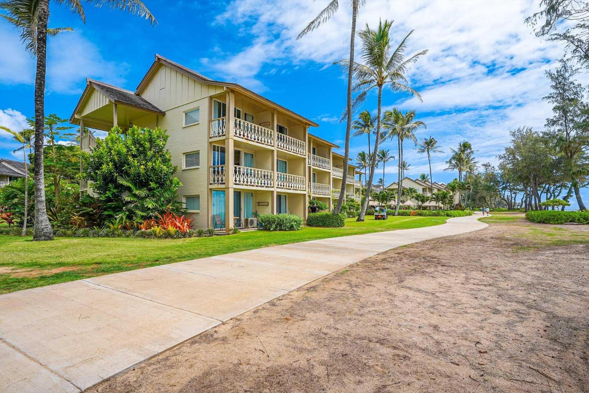 Islander on the Beach 363 view 4