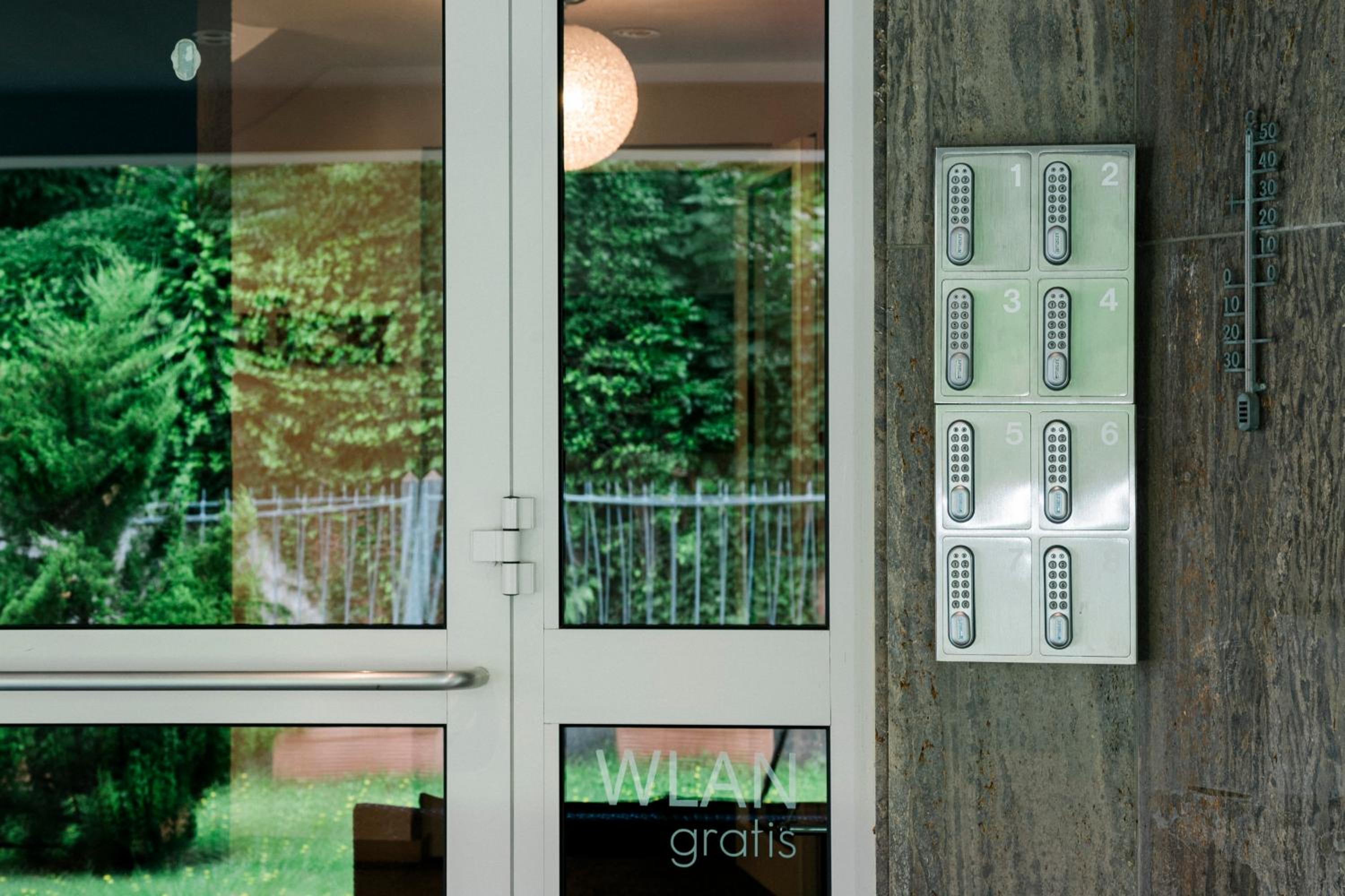 Munich Vacations - Hotel Villa Solln - Property Image 2