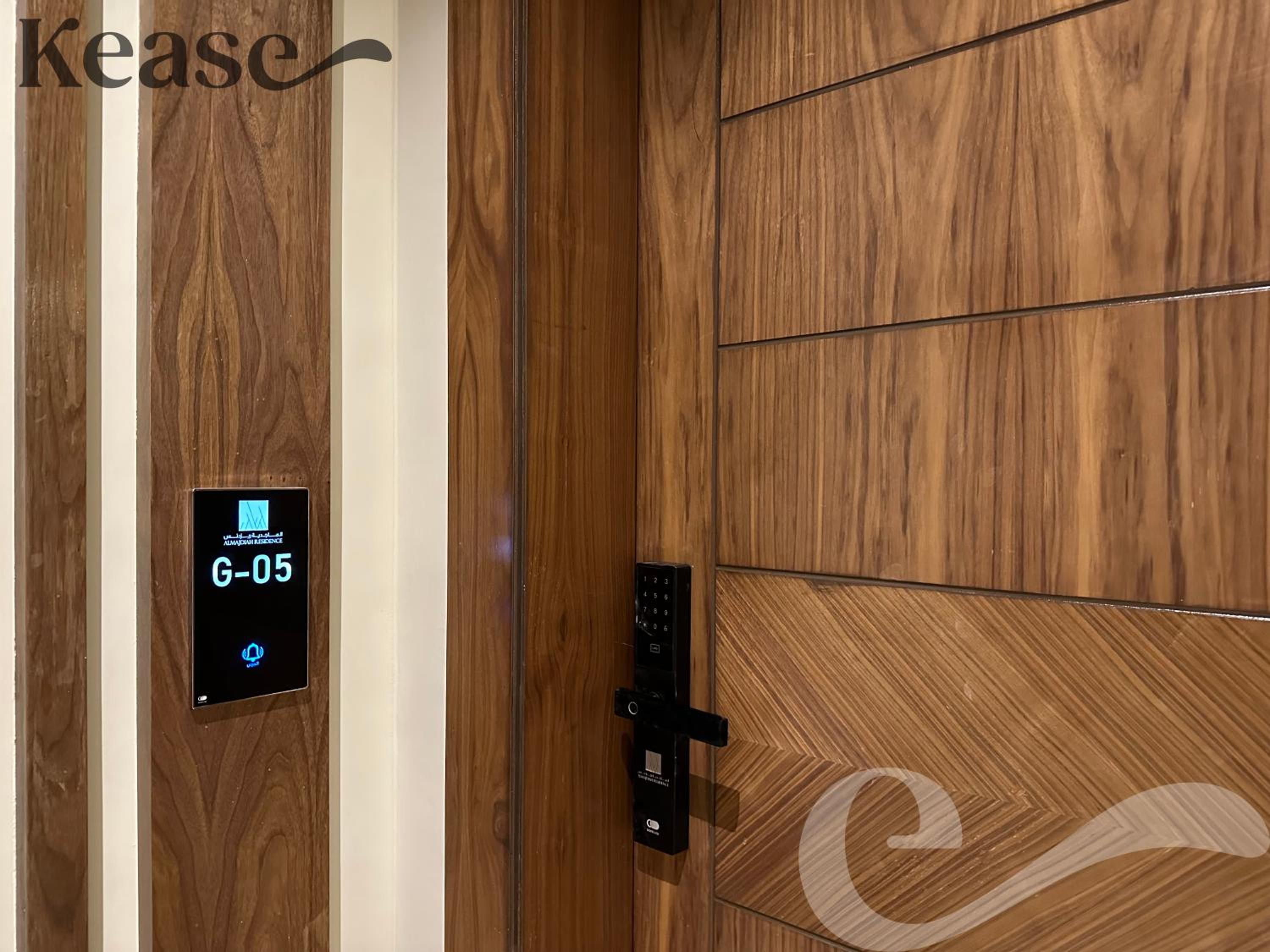 Kease Yasmin G-5 Lusso Hejaz AG71