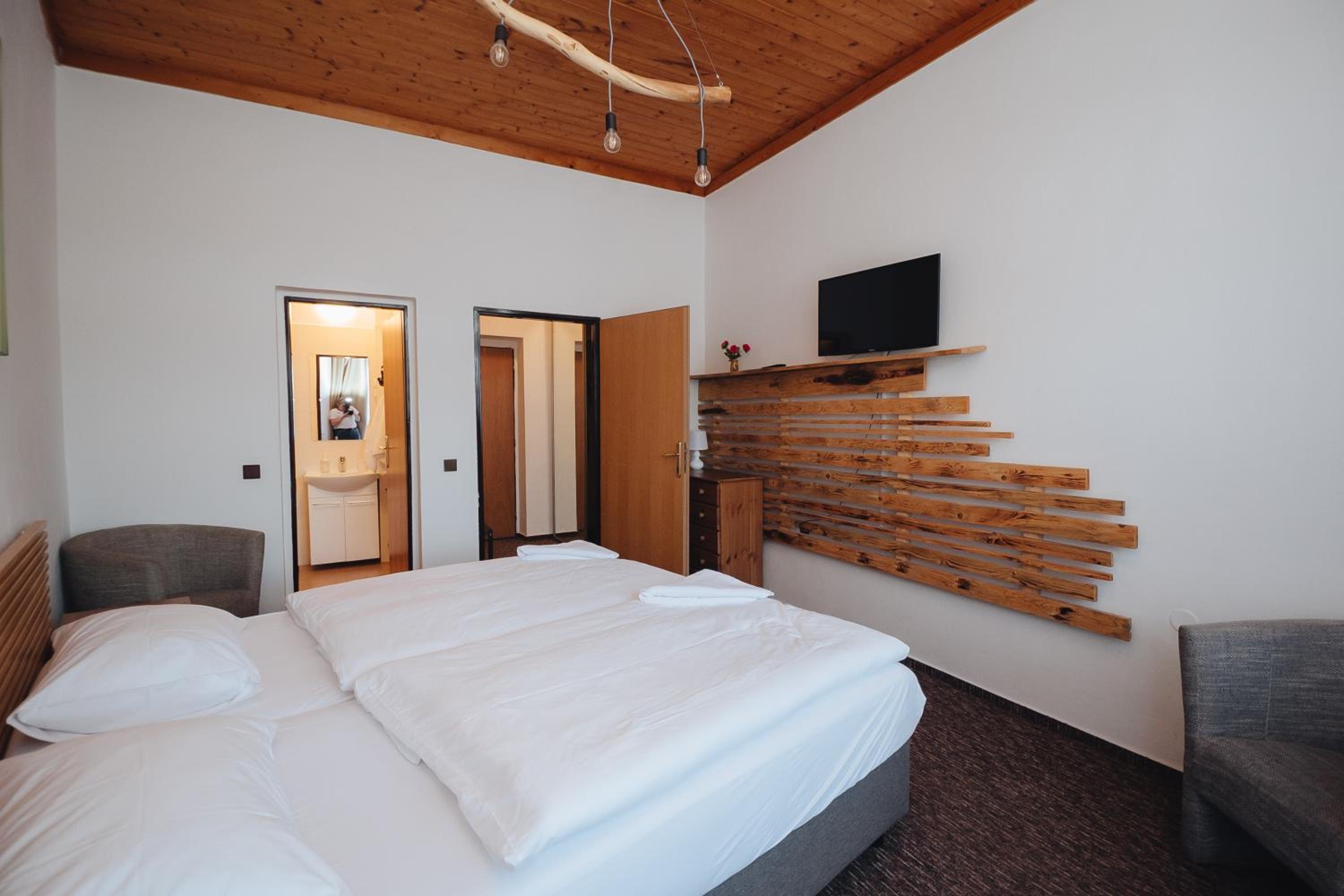 Pension Mona