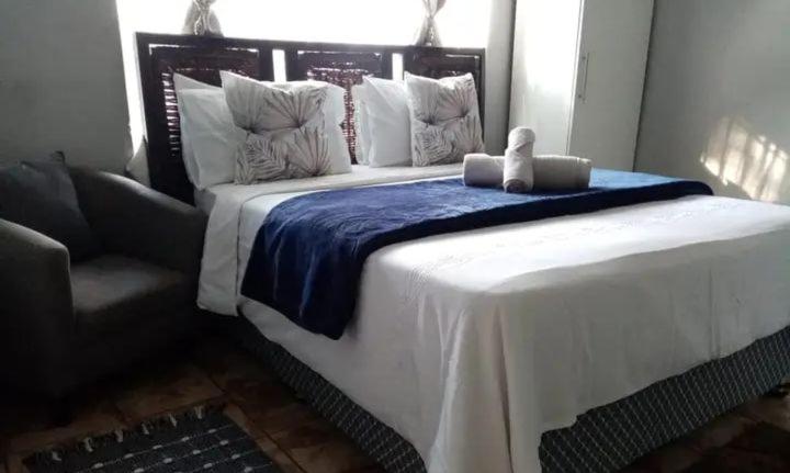 Aphiwe Guesthouse