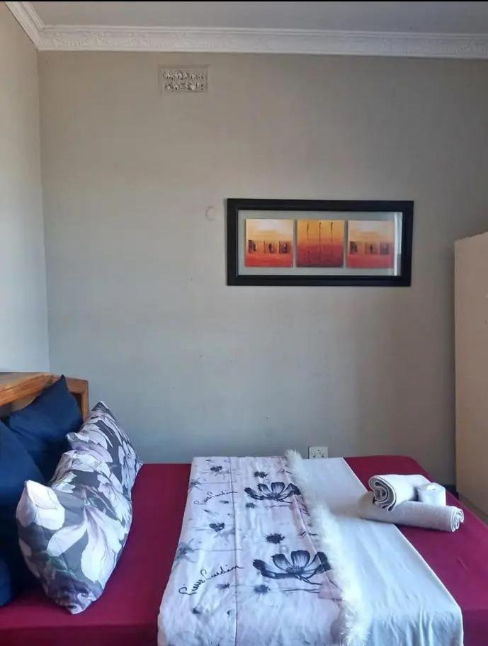 Aphiwe Guesthouse