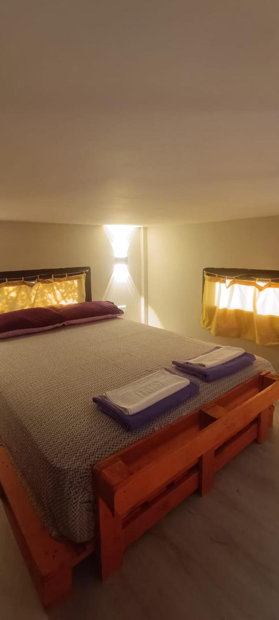 Orange Bungalow Evleri