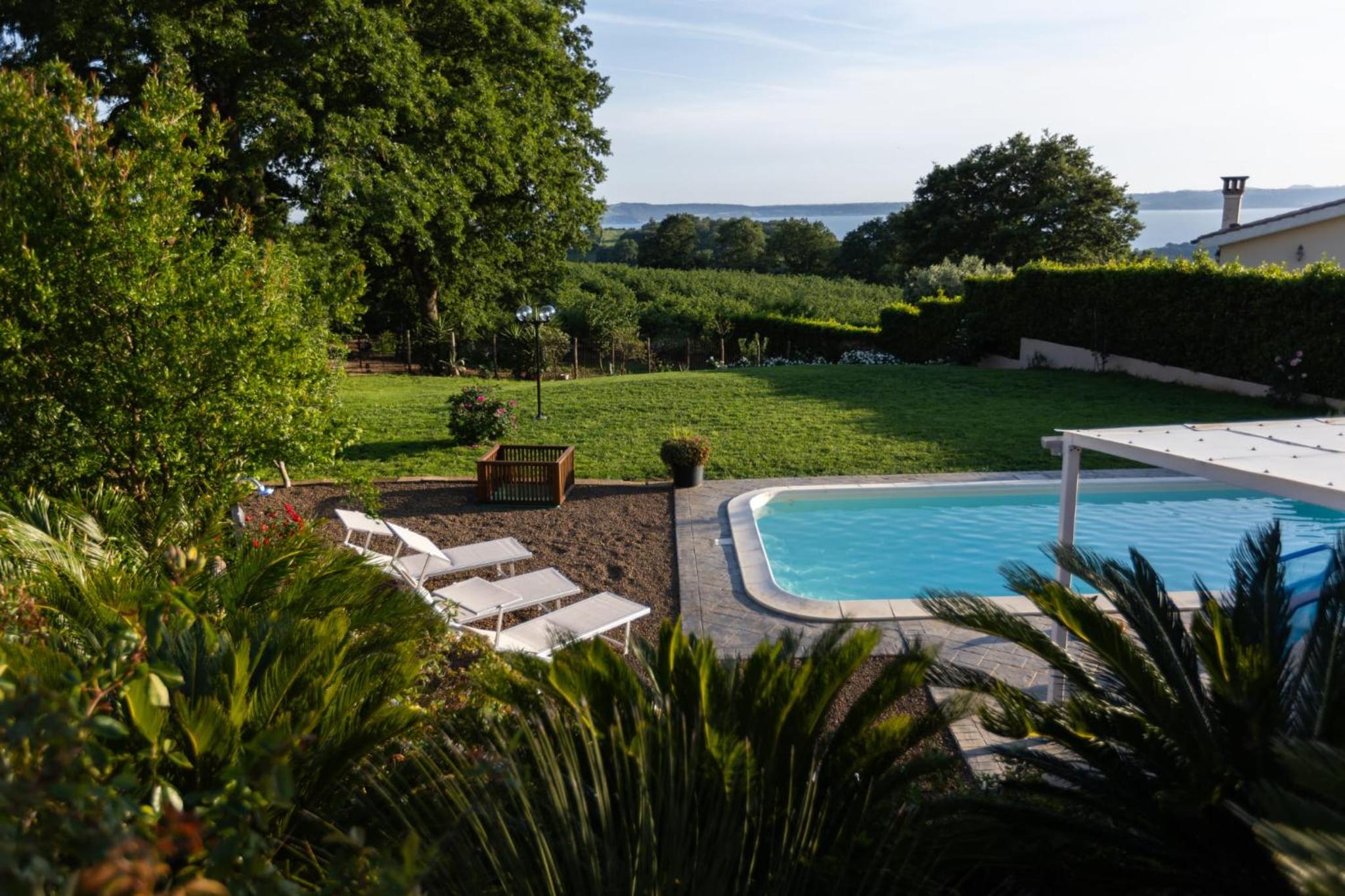 Villa Panorama Pool & Garden view 4