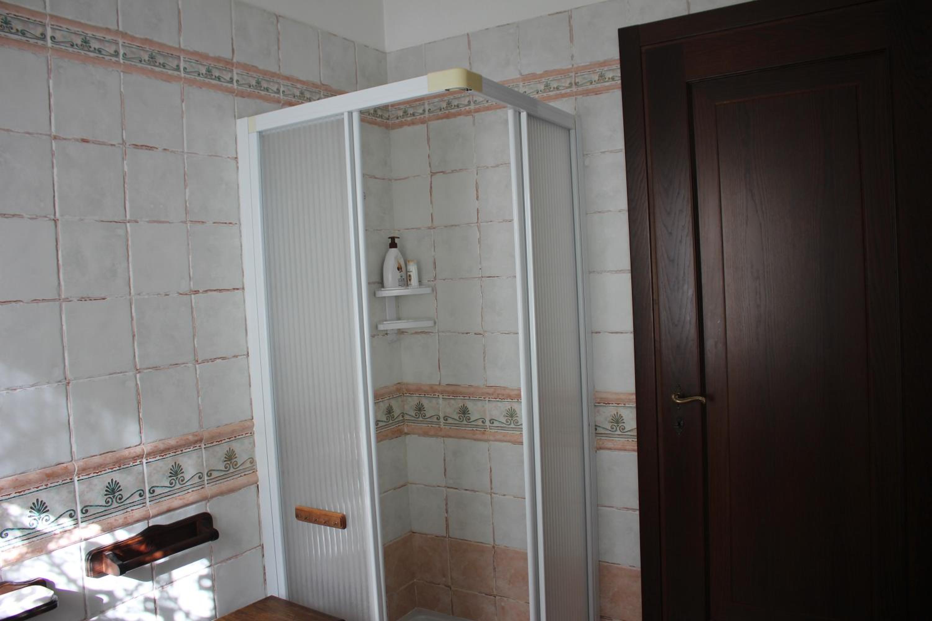 Photo 42