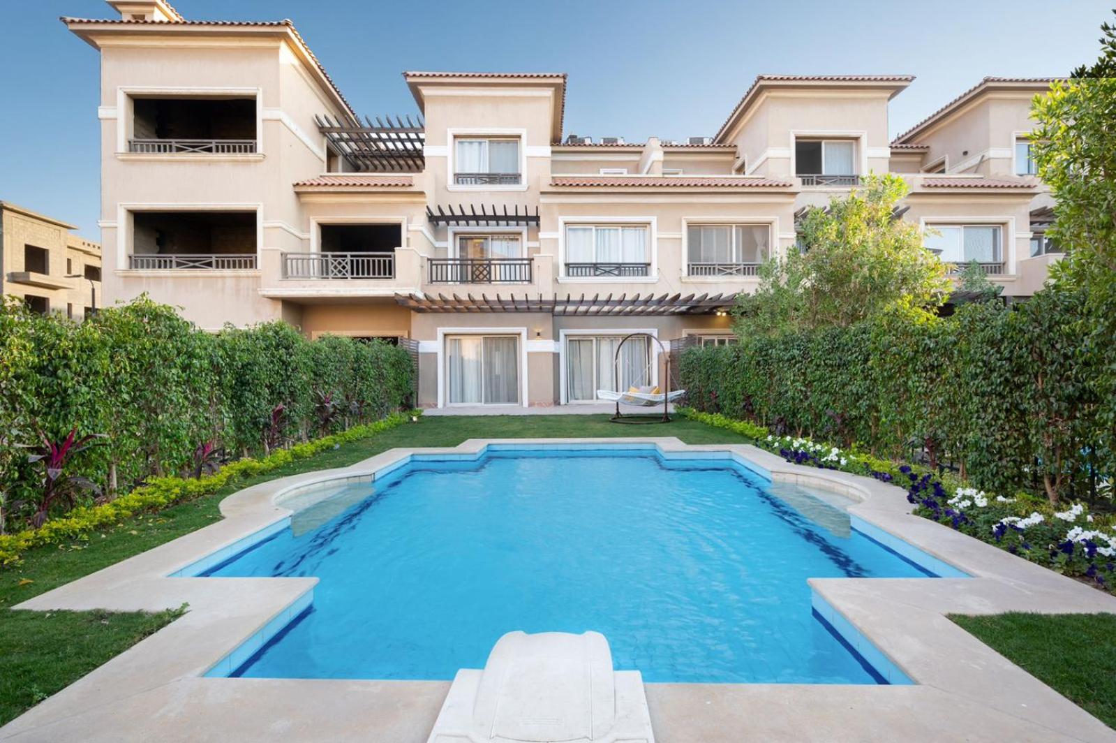 A fully furnished villa with a private pool inside the Hydepark Compound in Fifth Settlement for rent