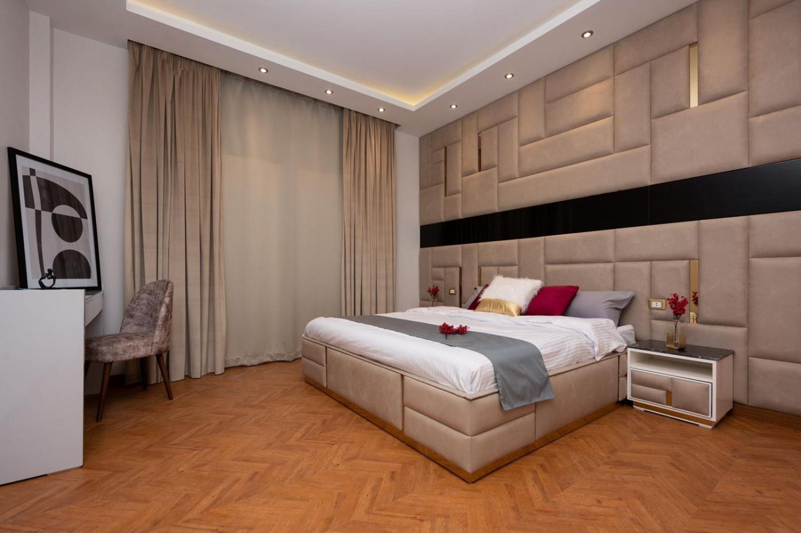 A fully furnished villa with a private pool inside the Hydepark Compound in Fifth Settlement for rent