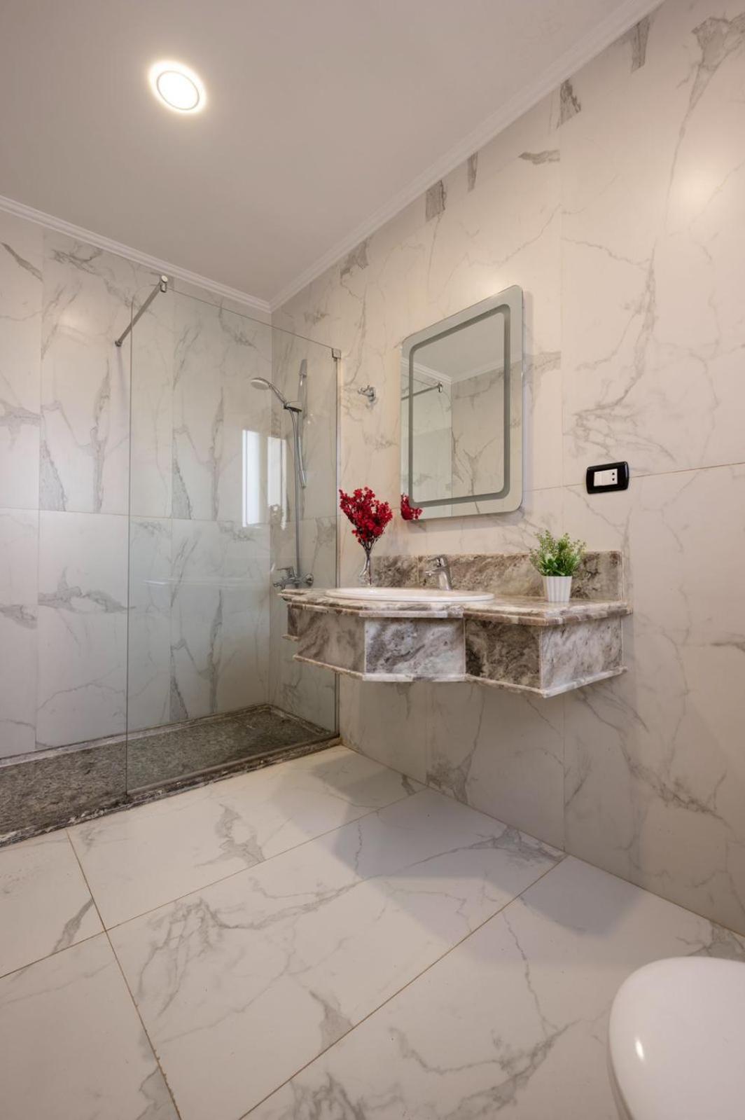 A fully furnished villa with a private pool inside the Hydepark Compound in Fifth Settlement for rent