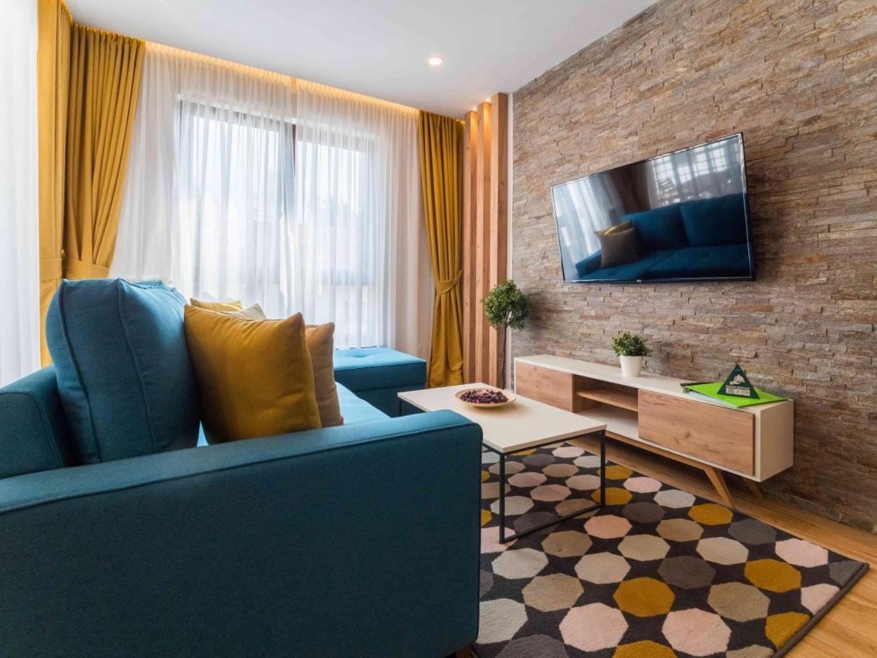 Time Out Harizma apartman view 4