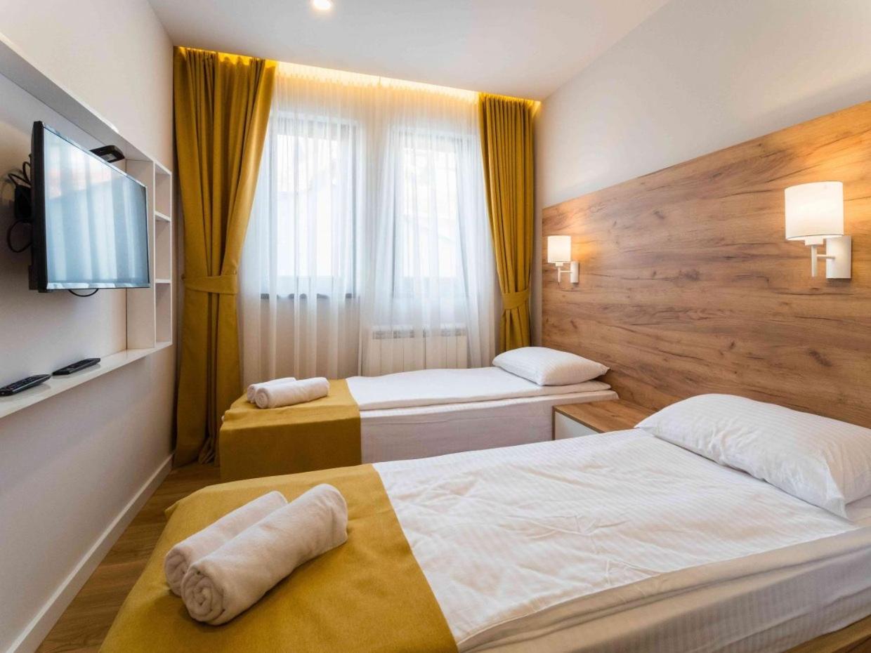 Time Out Harizma apartman view 5
