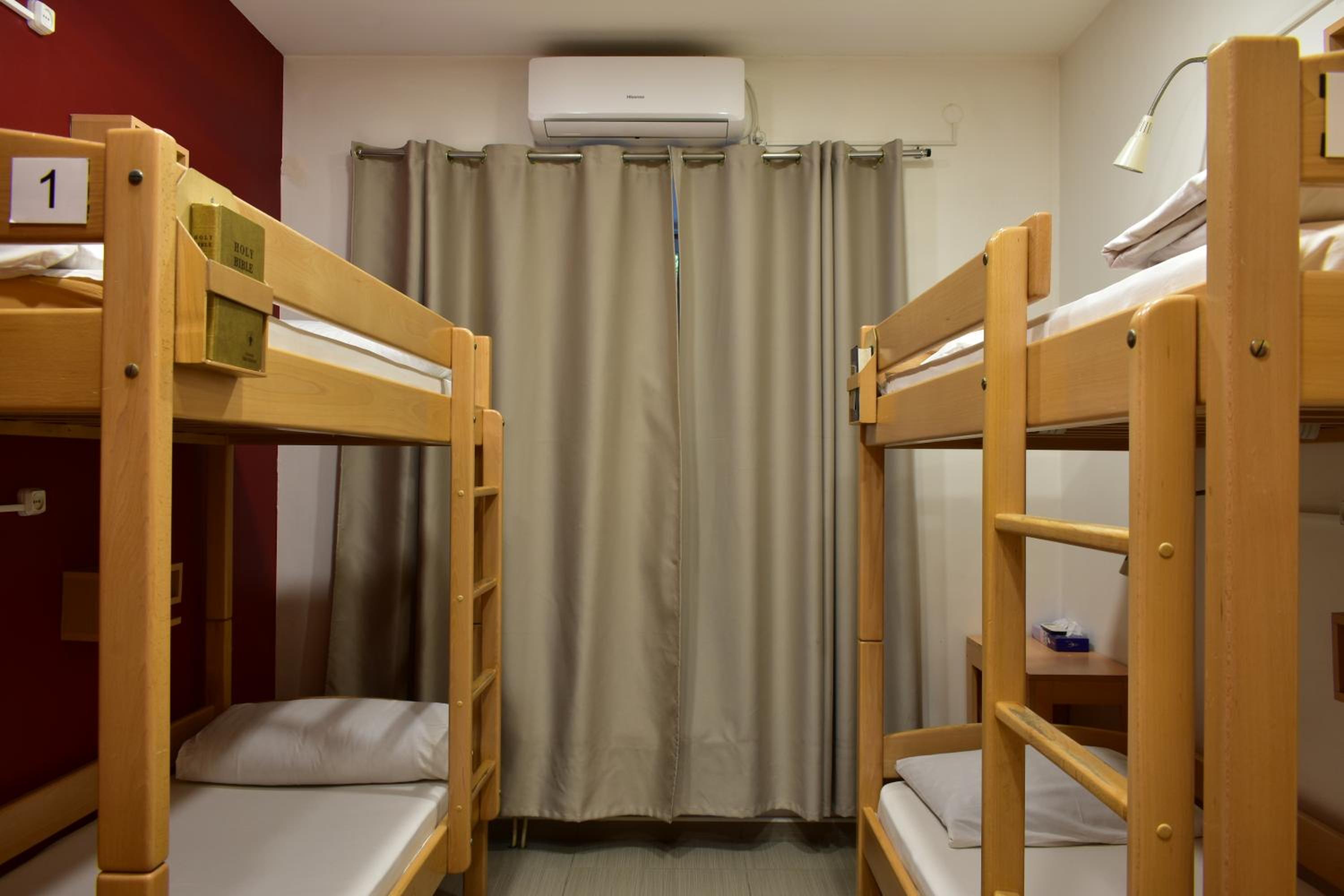 Envoy Hostel & Tours