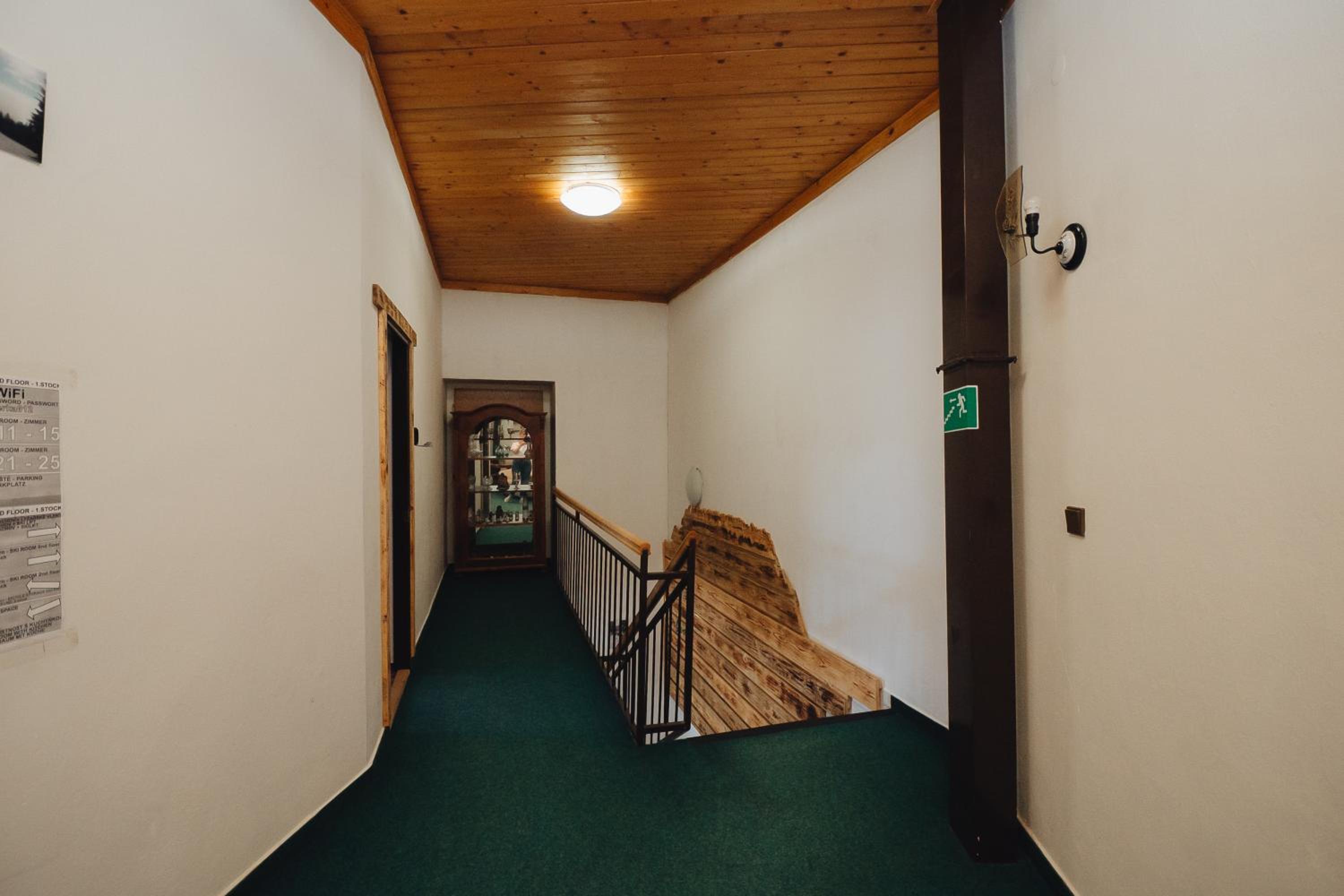 Pension Mona