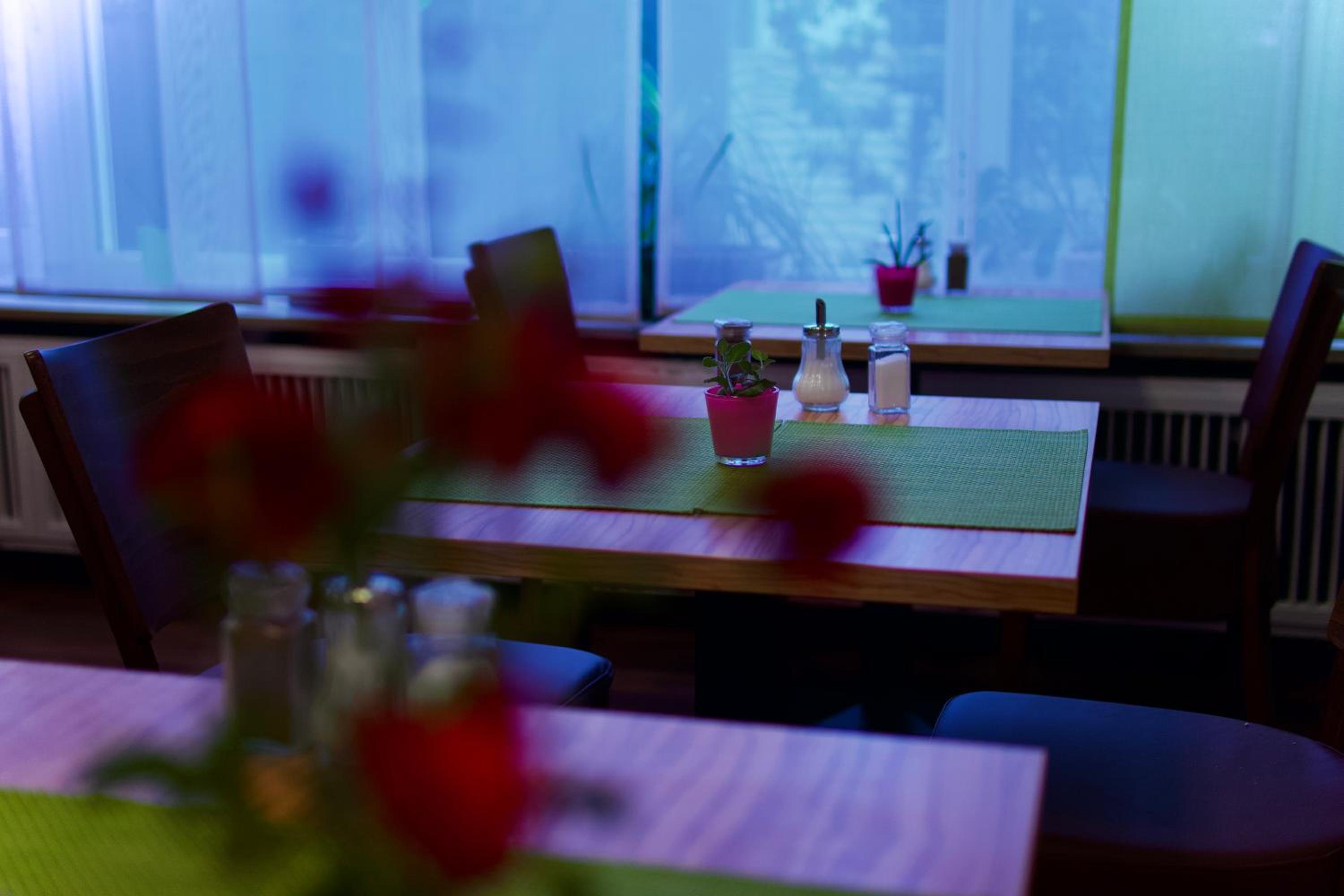 B&B Outlet Hotel - Metzingen - Bad Urach - Free Parking