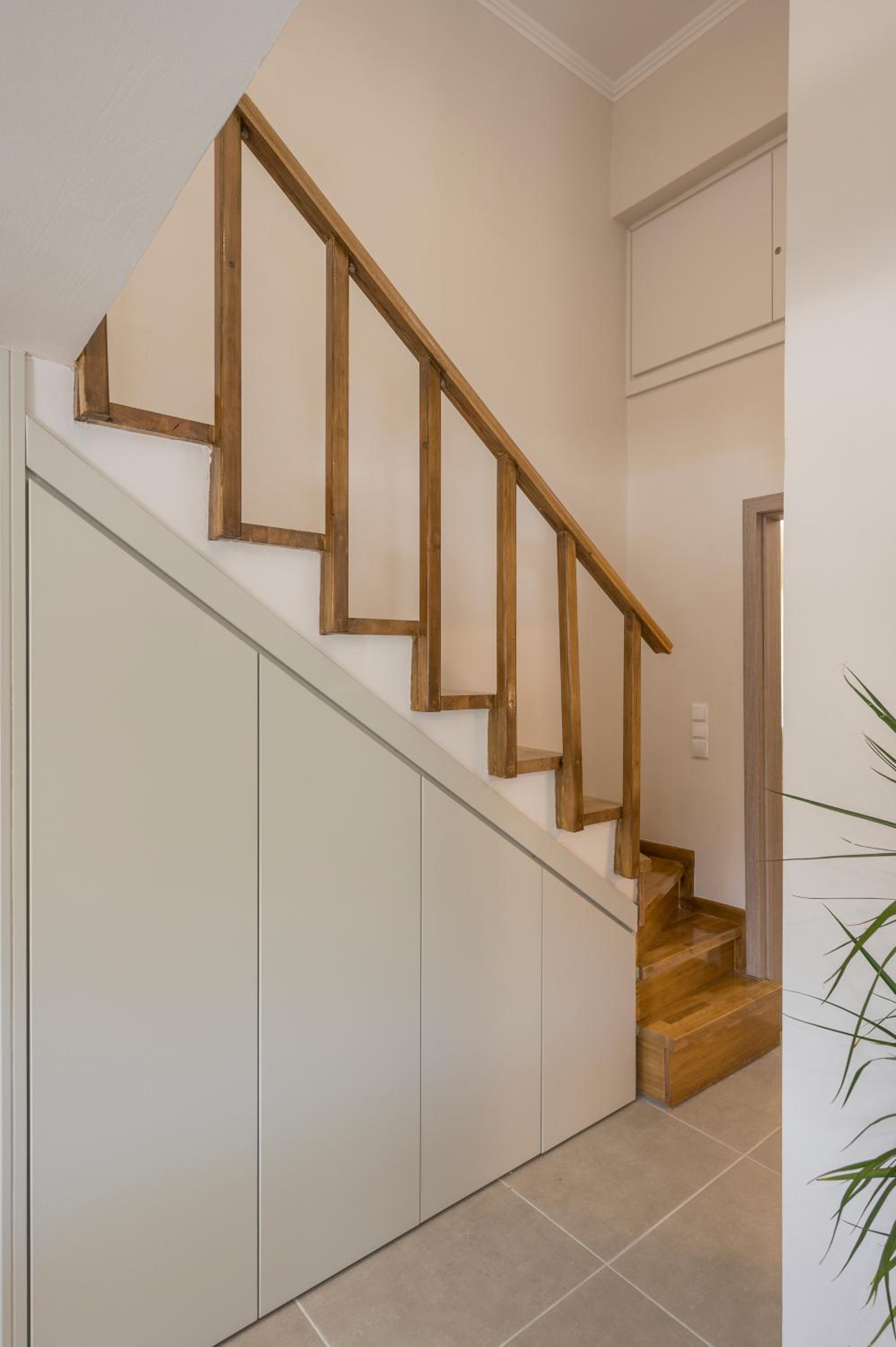 Eranthis Apartment