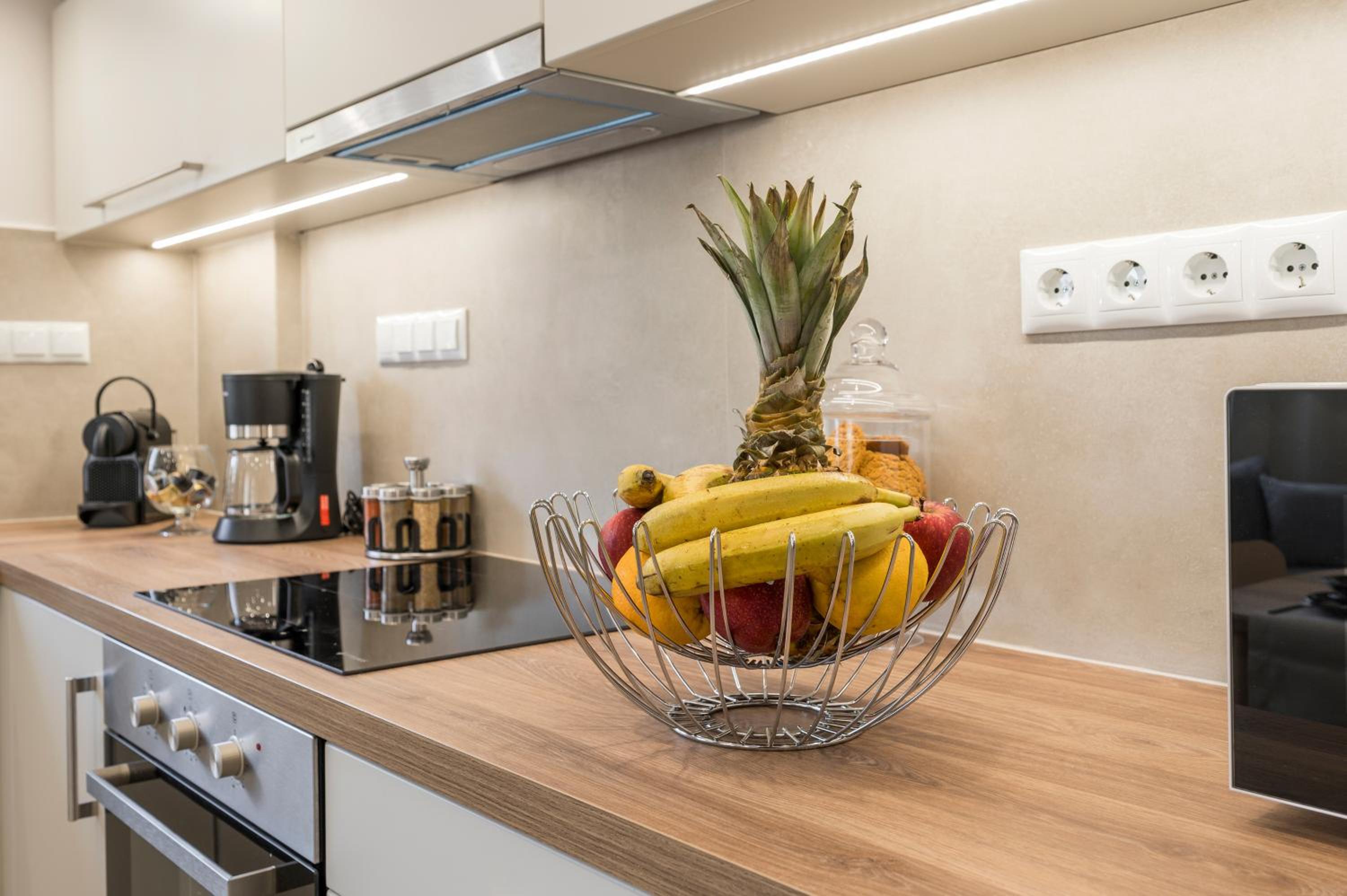 Eranthis Apartment