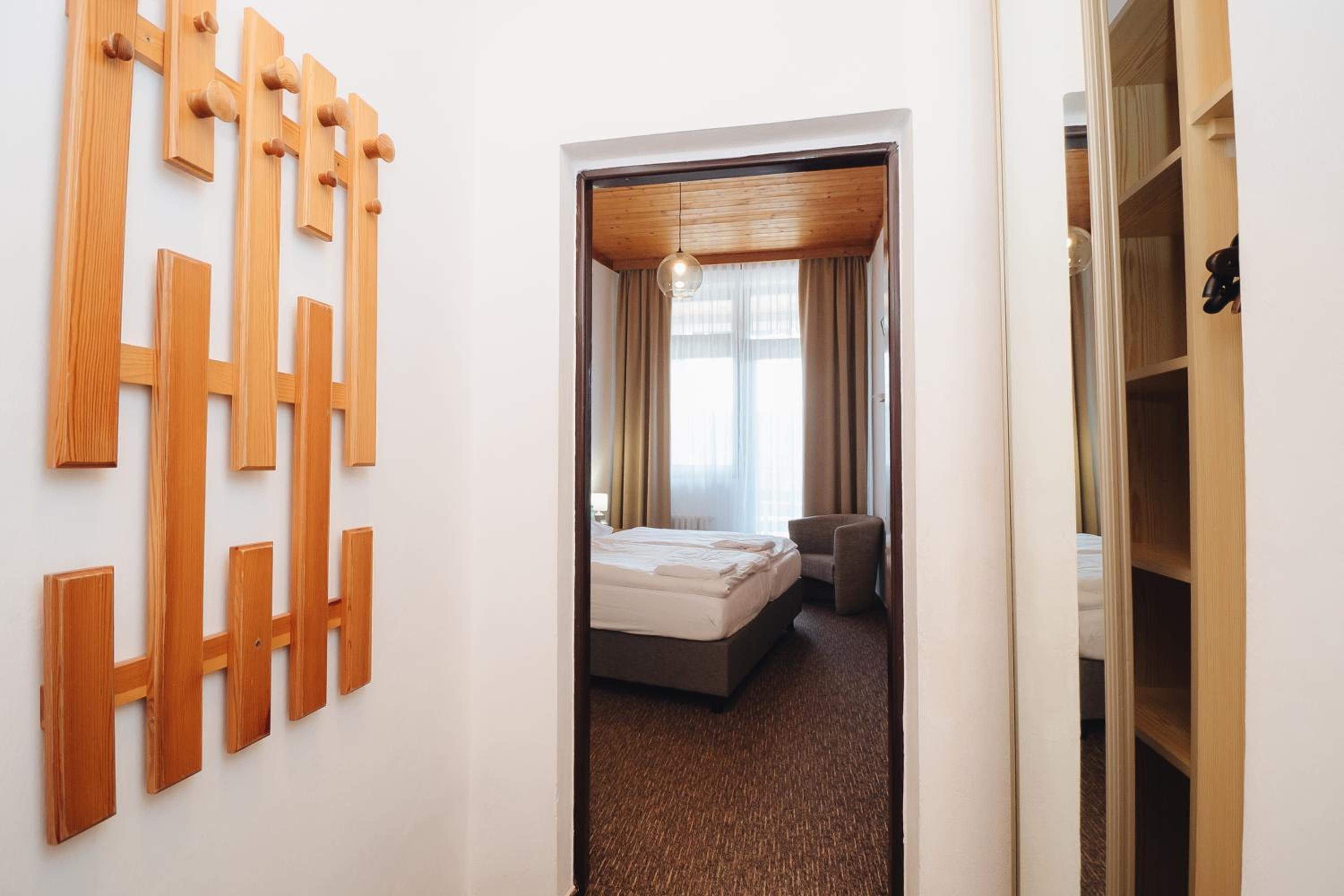 Pension Mona