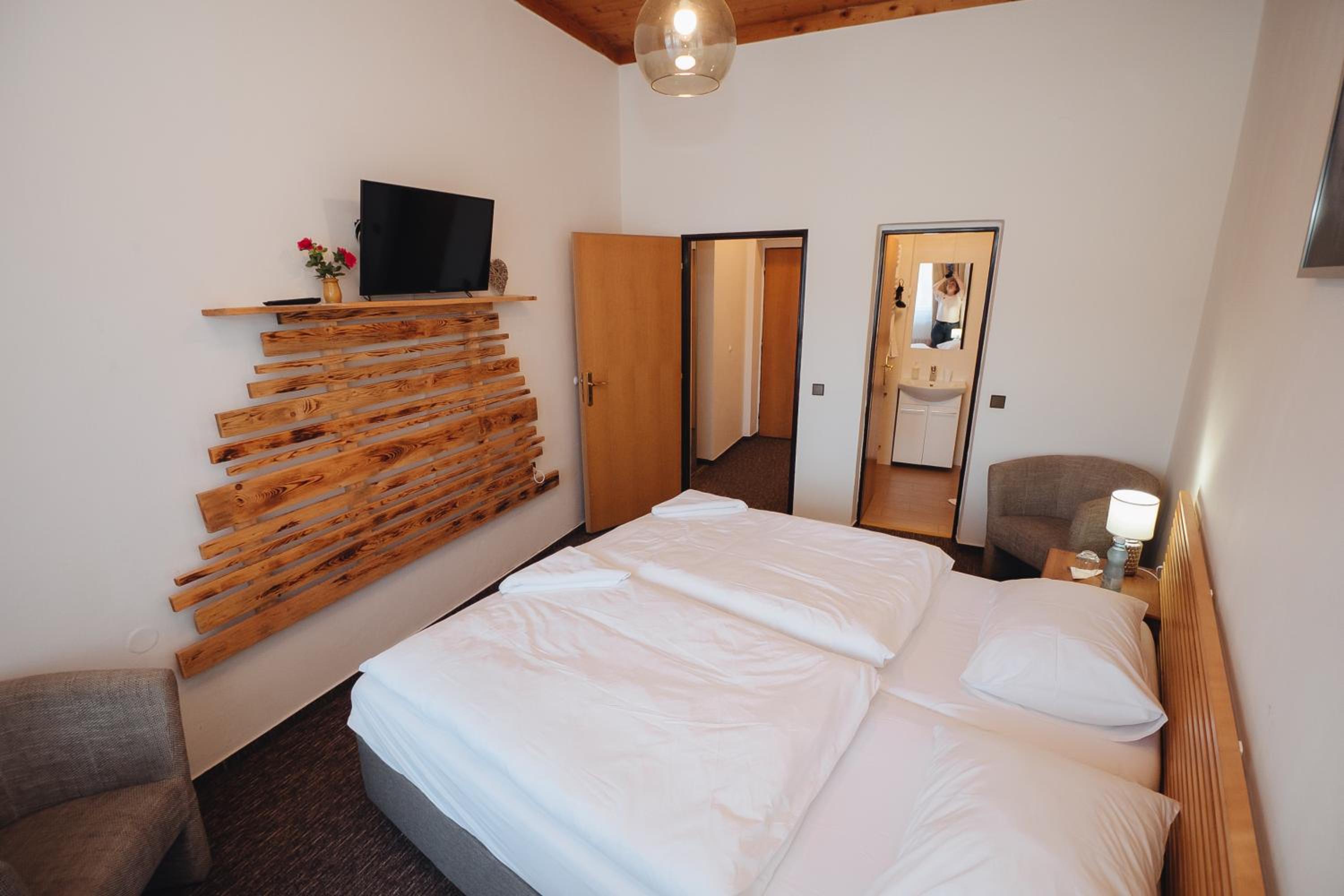 Pension Mona