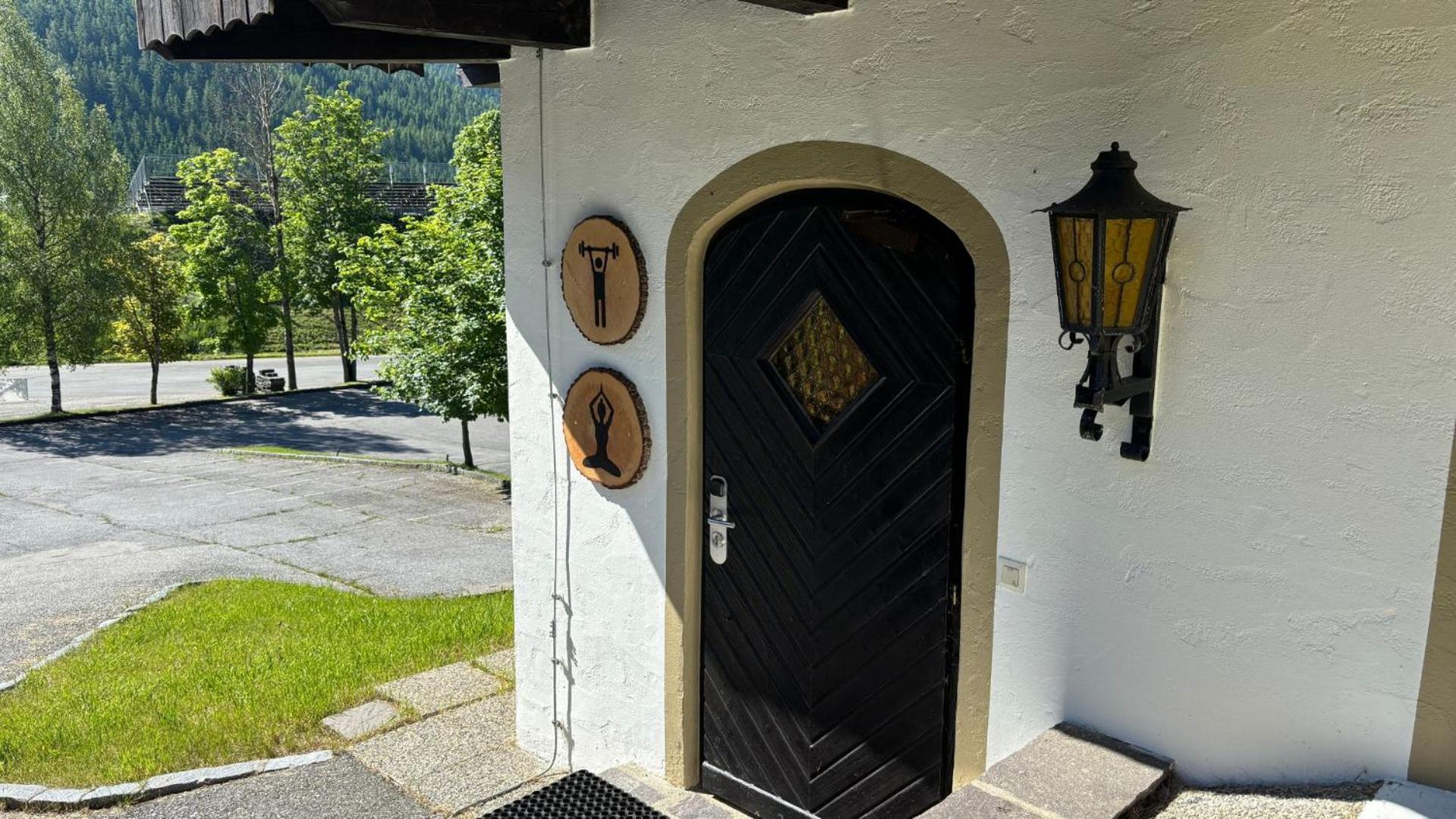 MountainView Lodge - Sauna, Ski-out und Ski-in nah, Naturpool