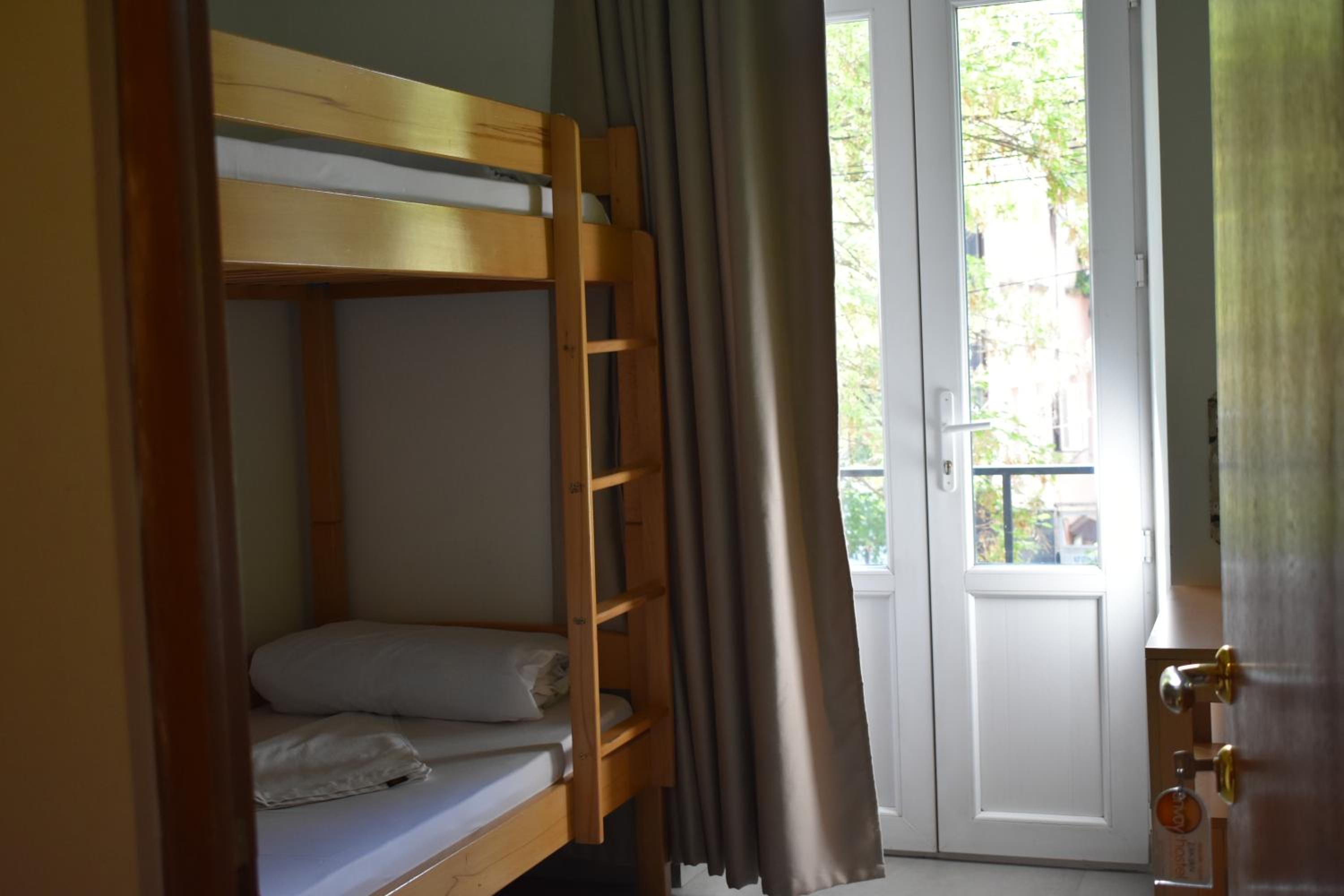 Envoy Hostel & Tours