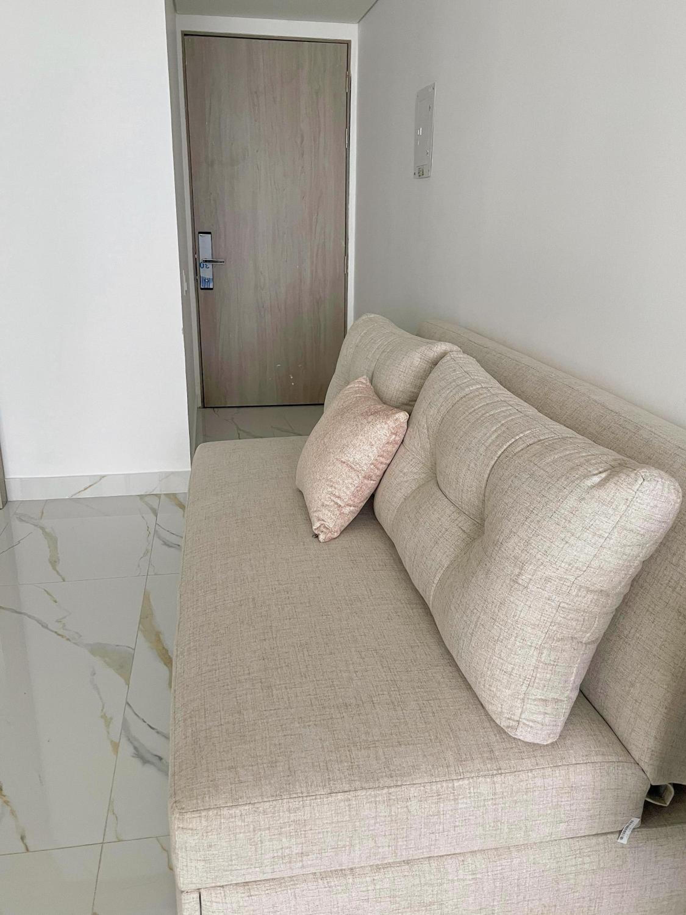 Serenity Sky 11 Elegant modern suite with a view of the Atlantic Ocean