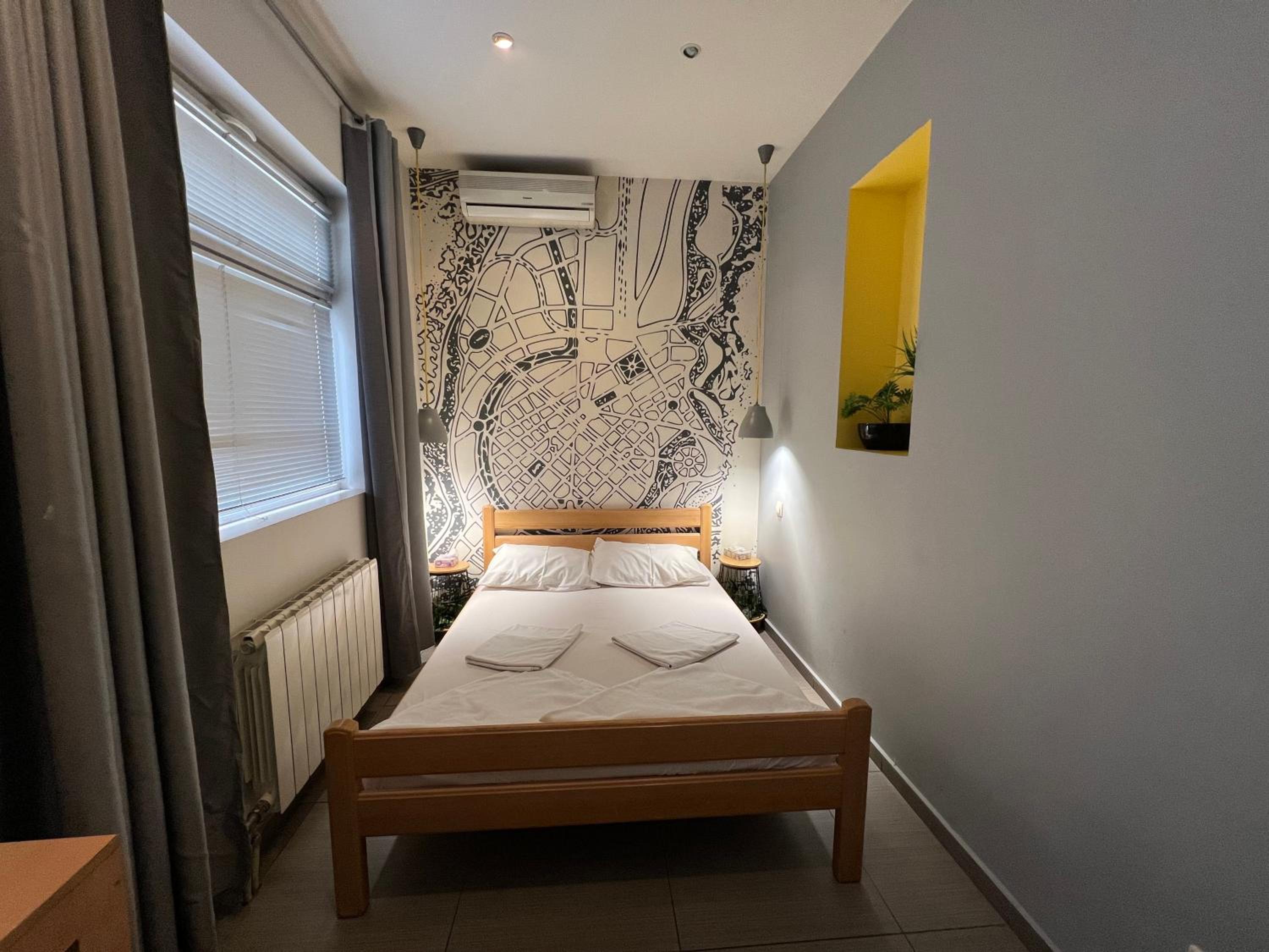 Envoy Hostel & Tours