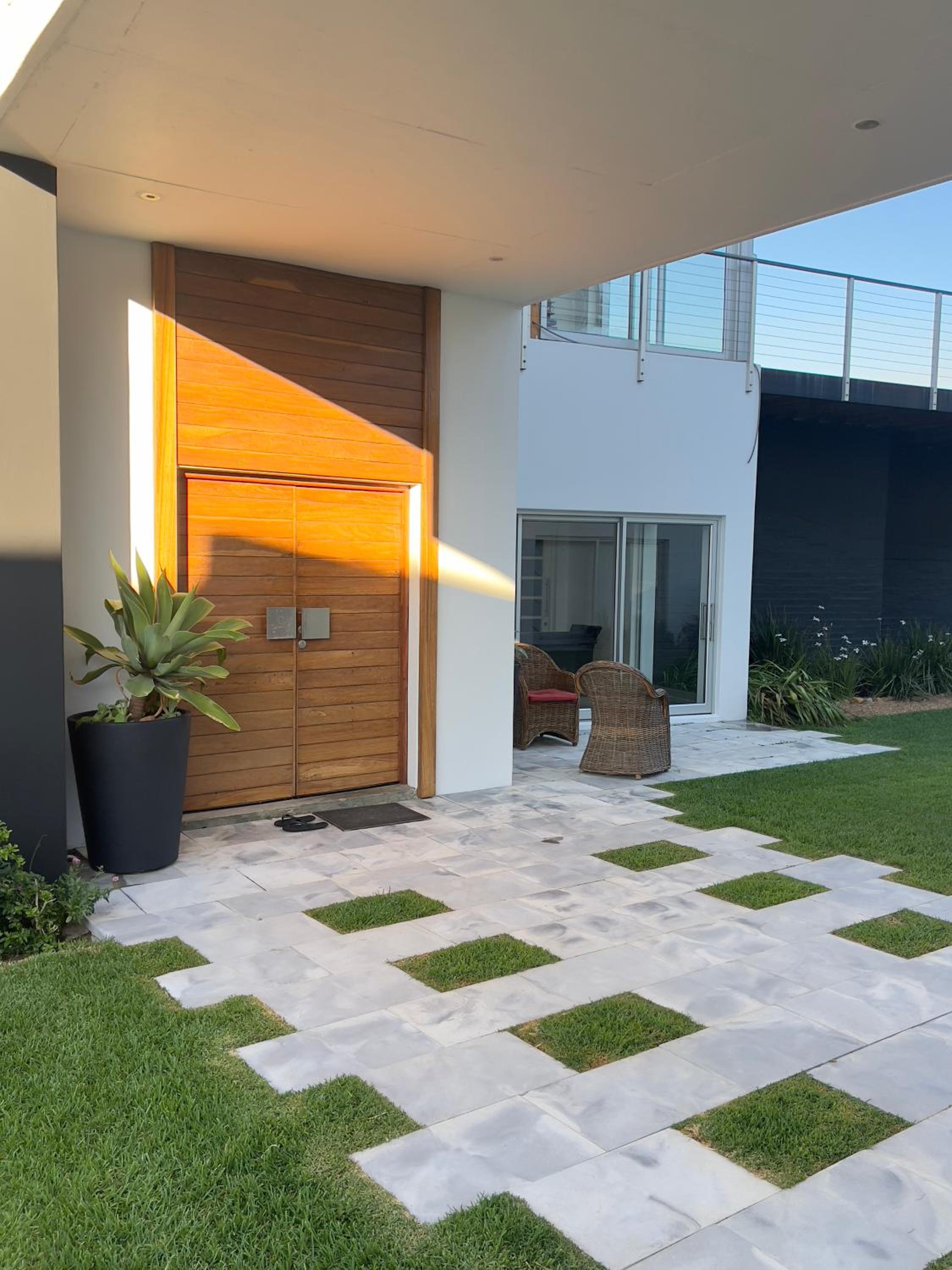 Luxury 4 Bedroom Home with City and Mountain Views view 4