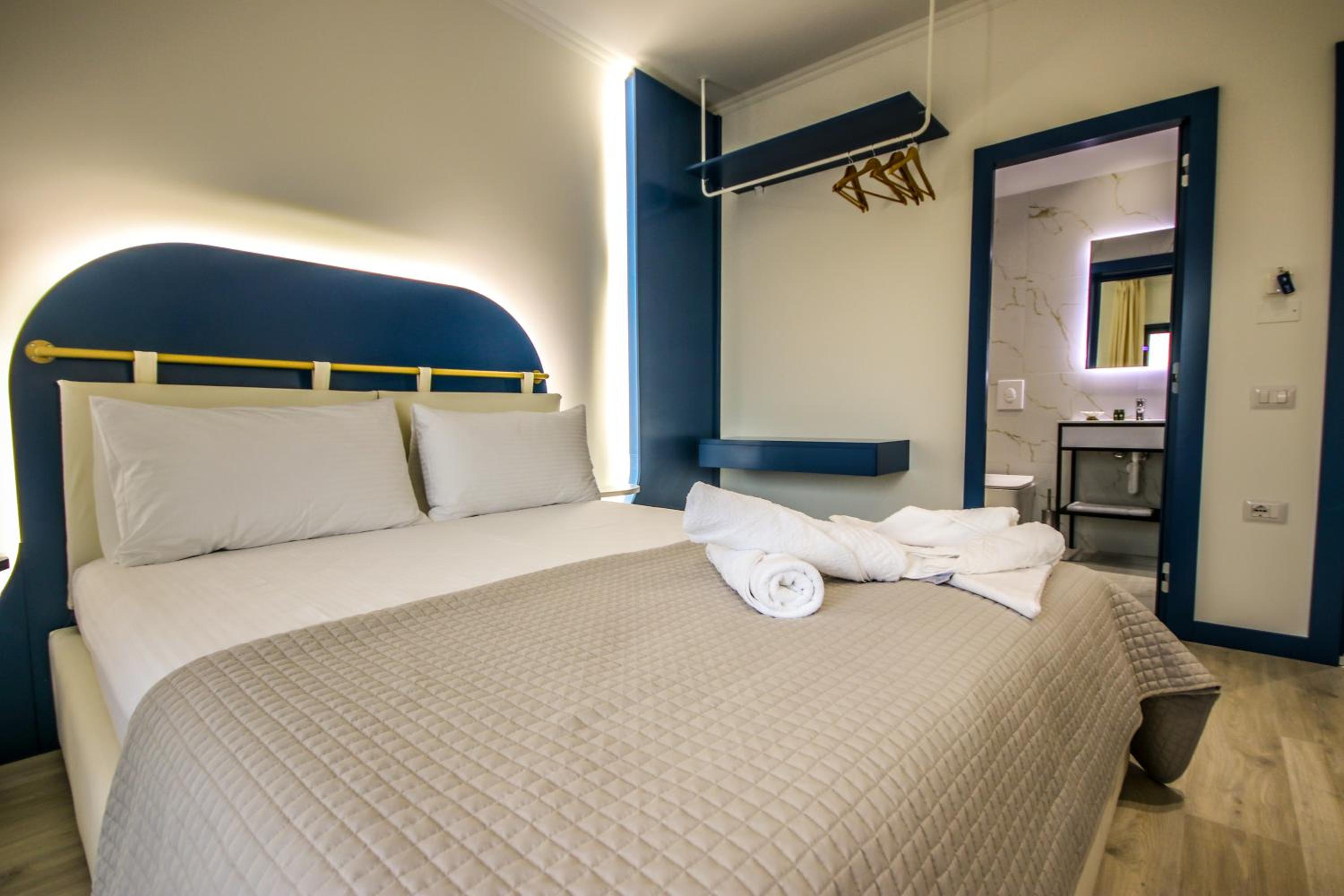 Bay View Hotel