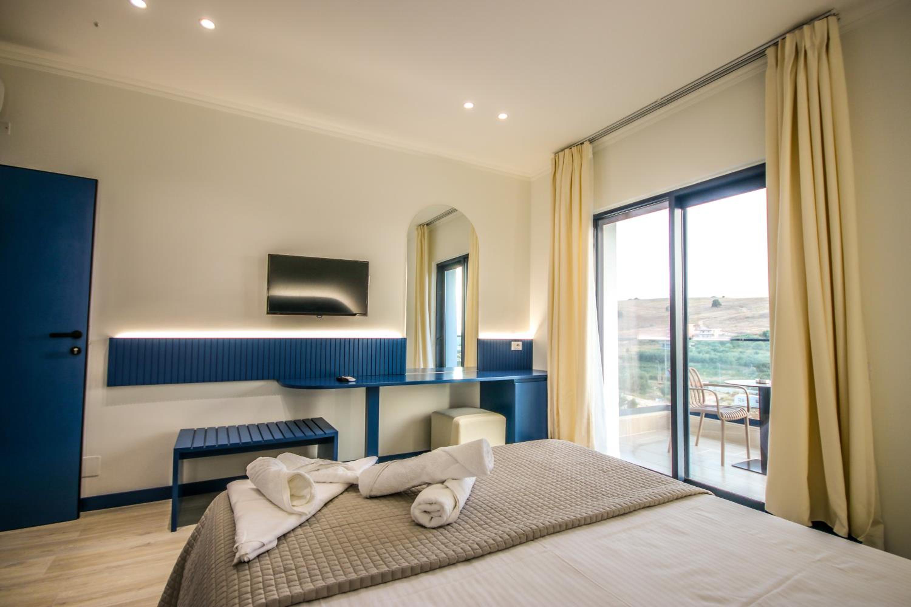 Bay View Hotel