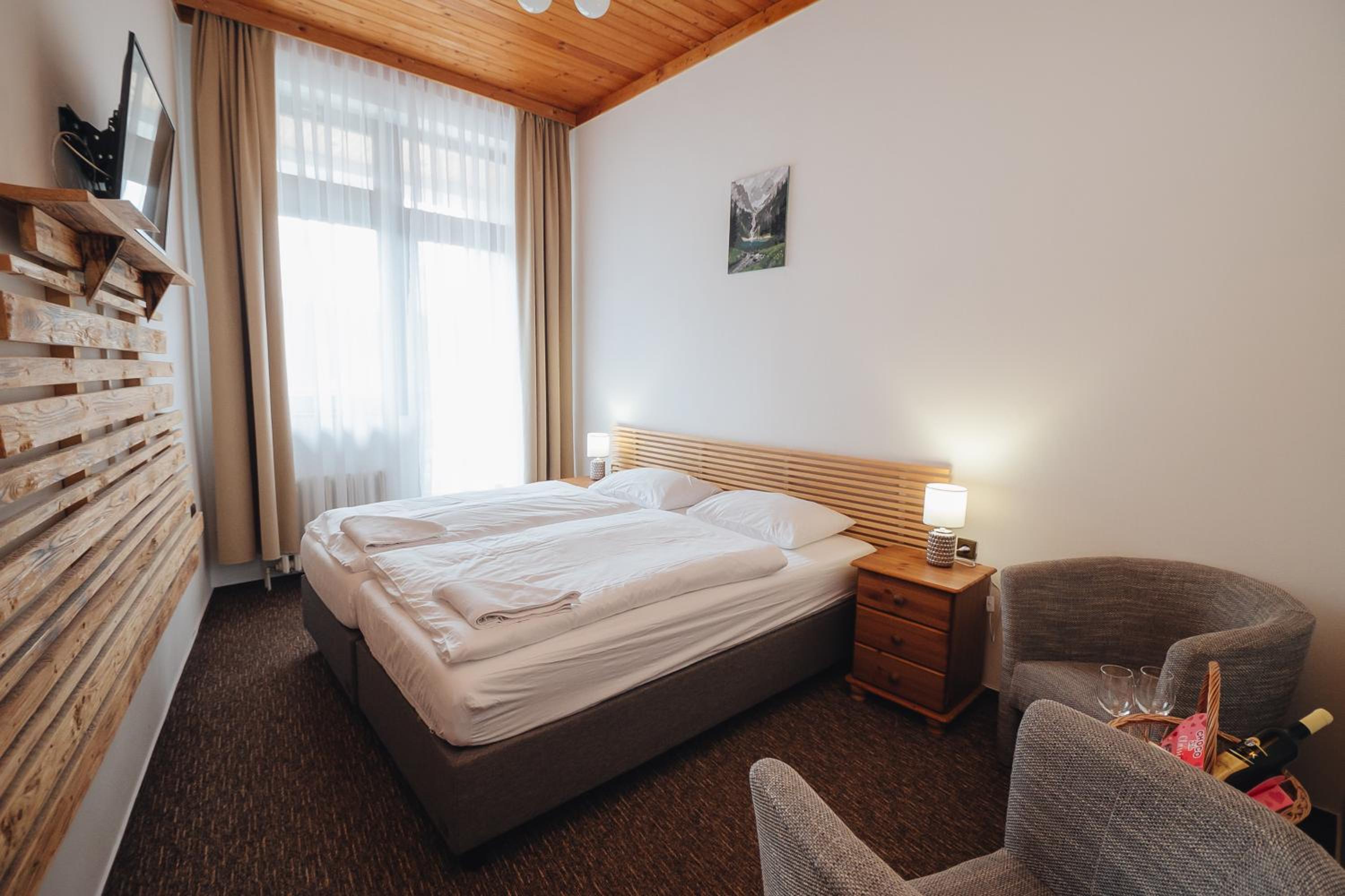 Pension Mona