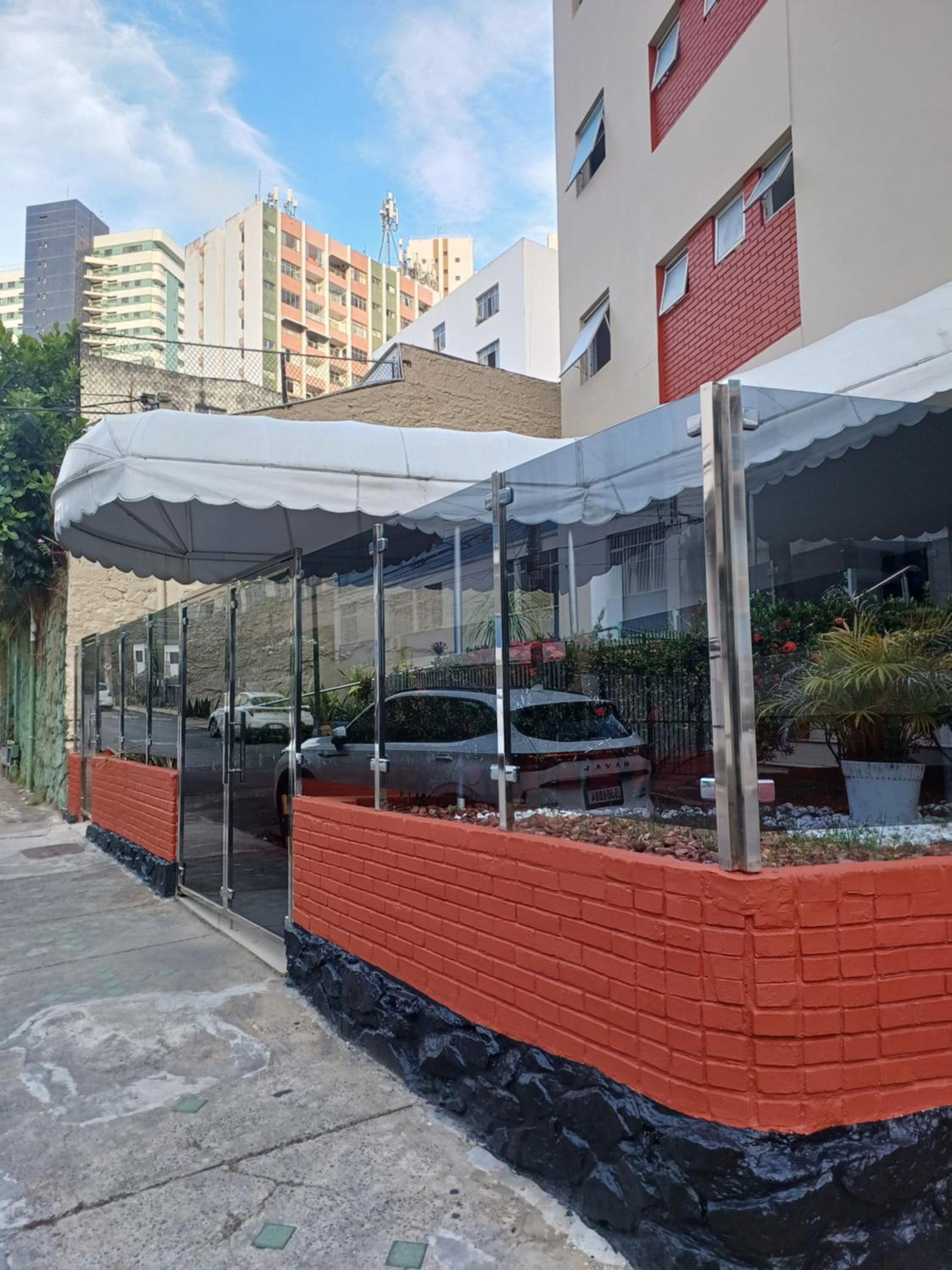 Apartamento na Barra à 5 minutos da Praia