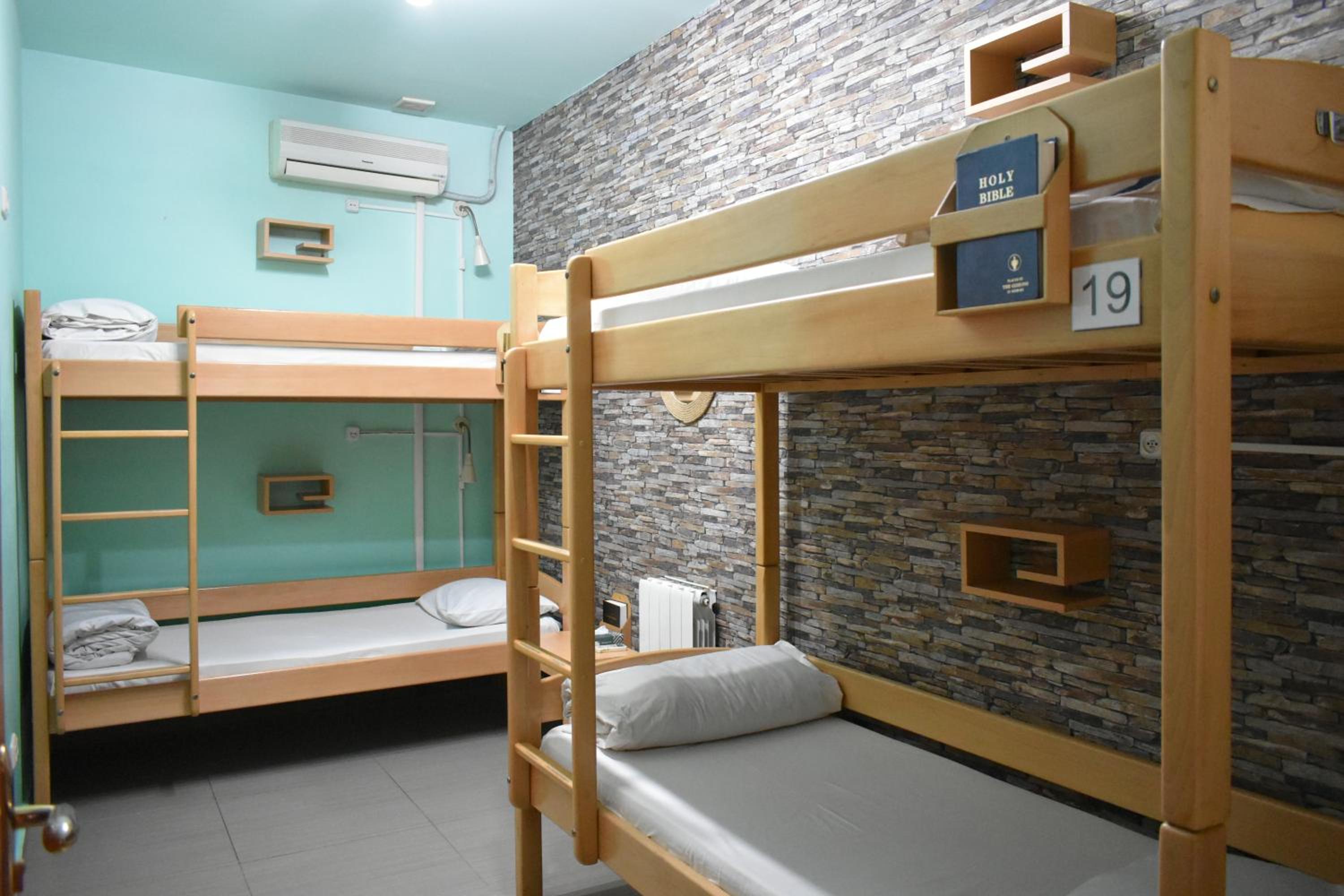 Envoy Hostel & Tours