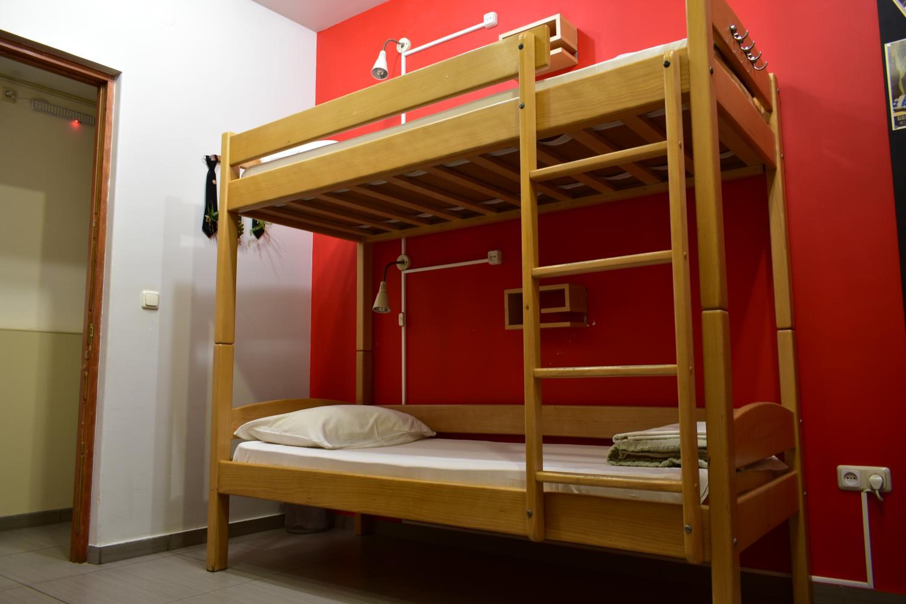 Envoy Hostel & Tours