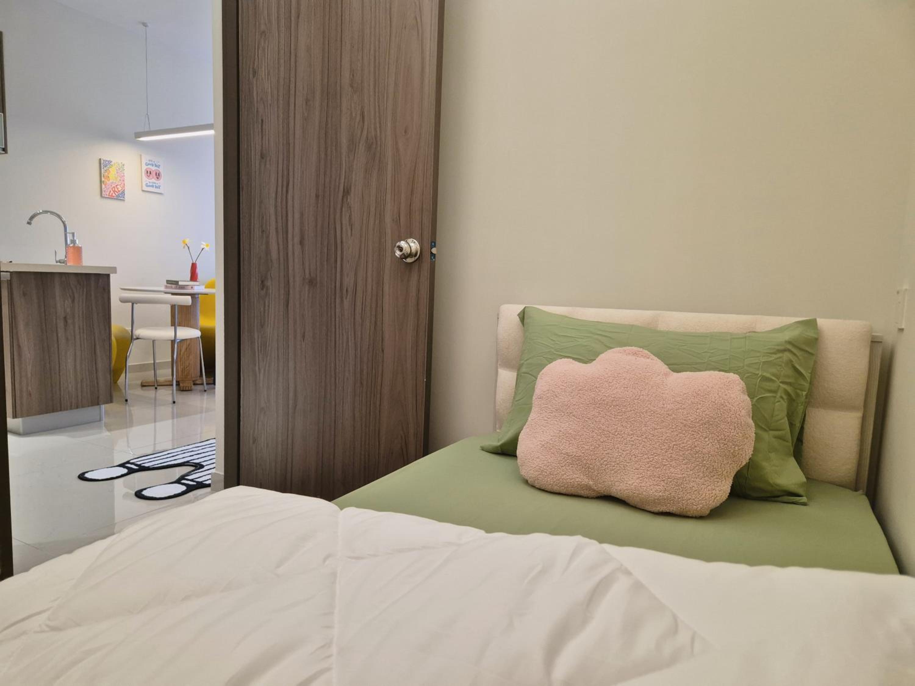 Funky Pop Art Paradise - 3 Pax 2 BR close to JB Town