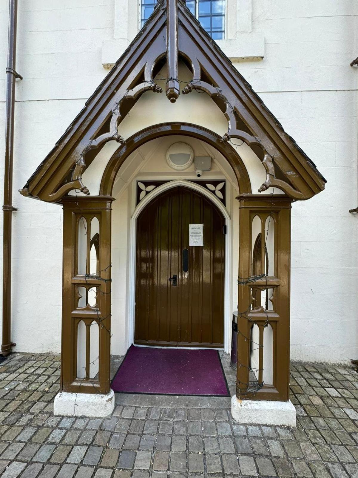 High Tor Hotel