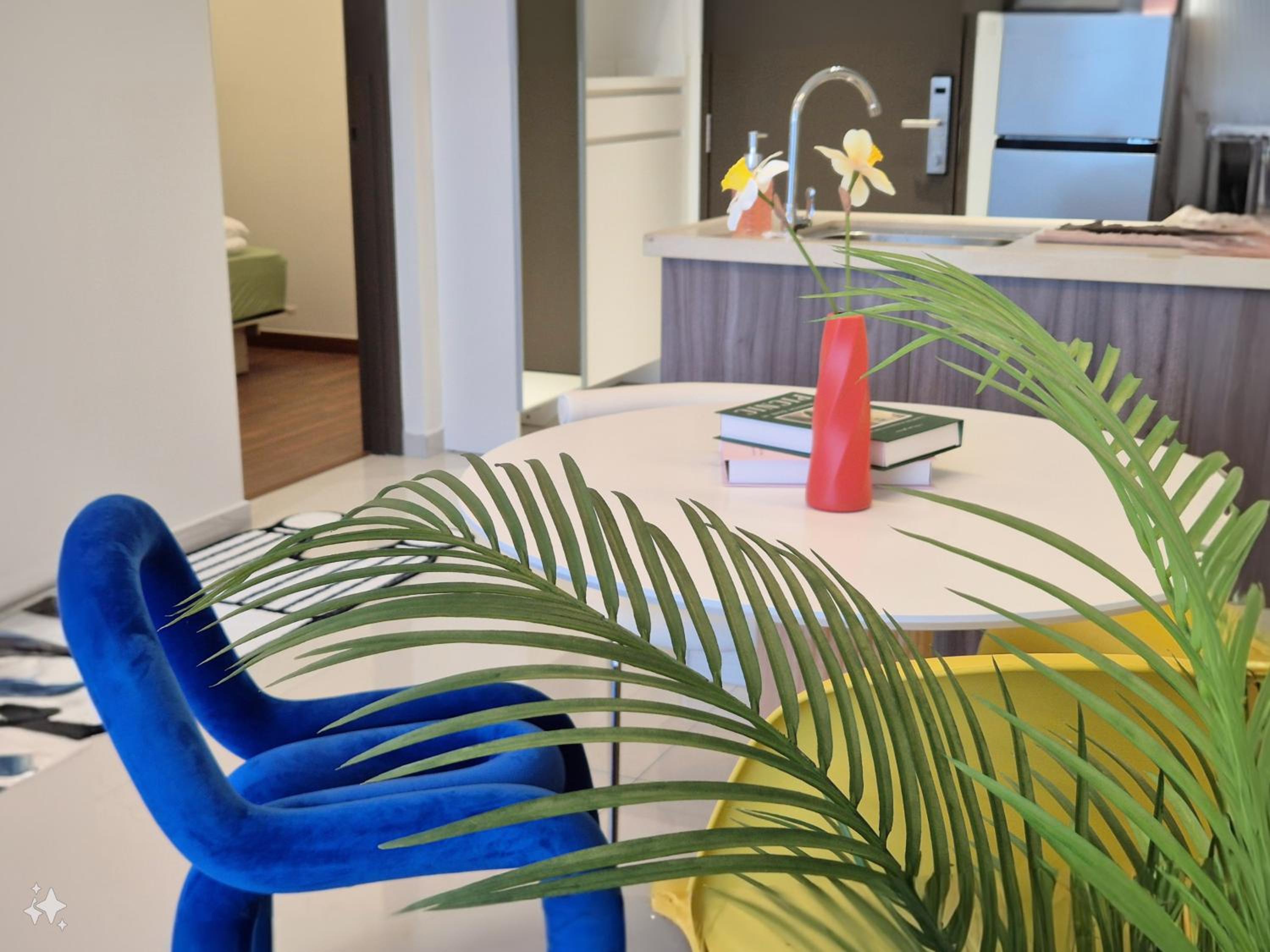 Funky Pop Art Paradise - 3 Pax 2 BR close to JB Town