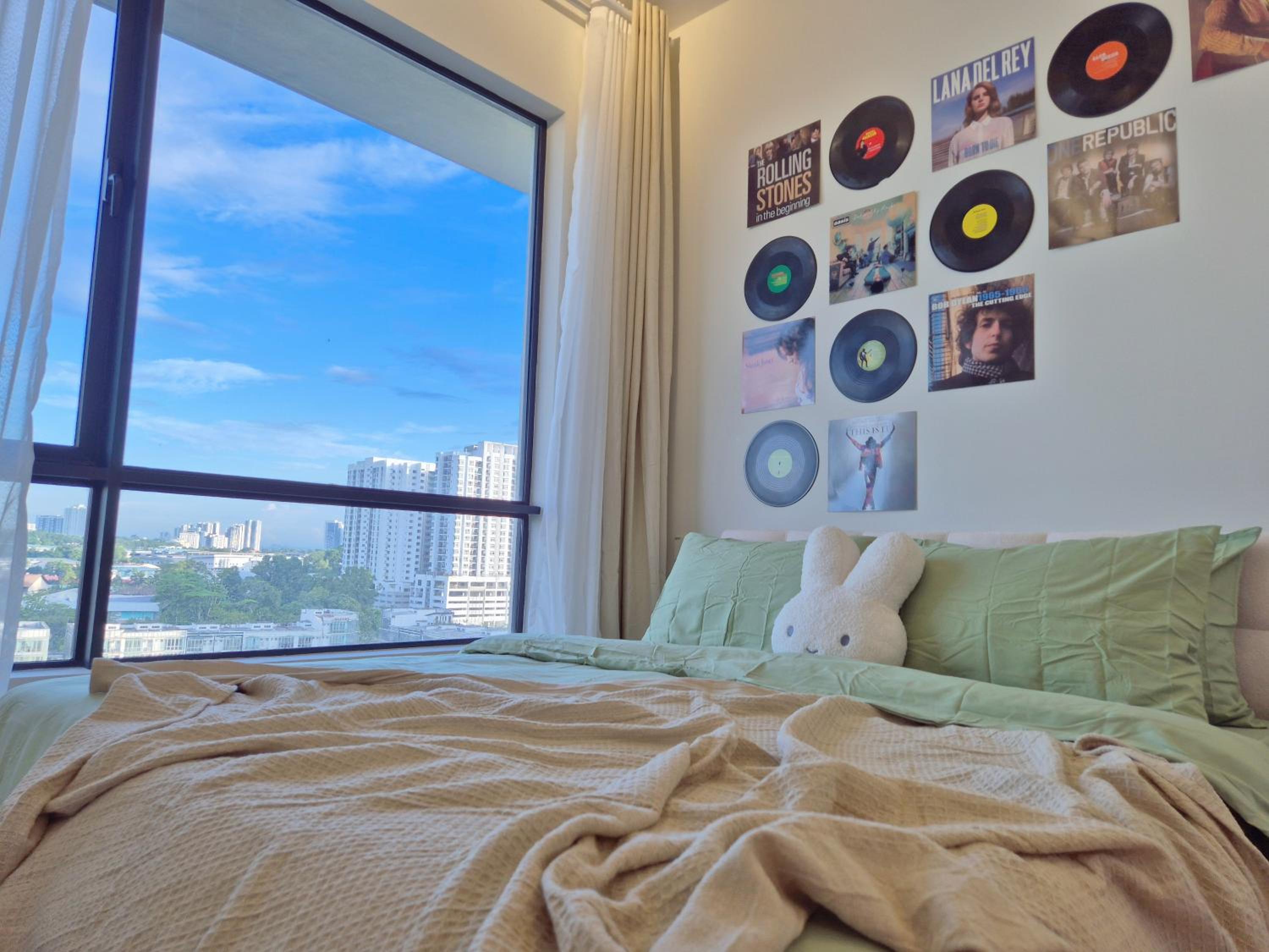 Funky Pop Art Paradise - 3 Pax 2 BR close to JB Town