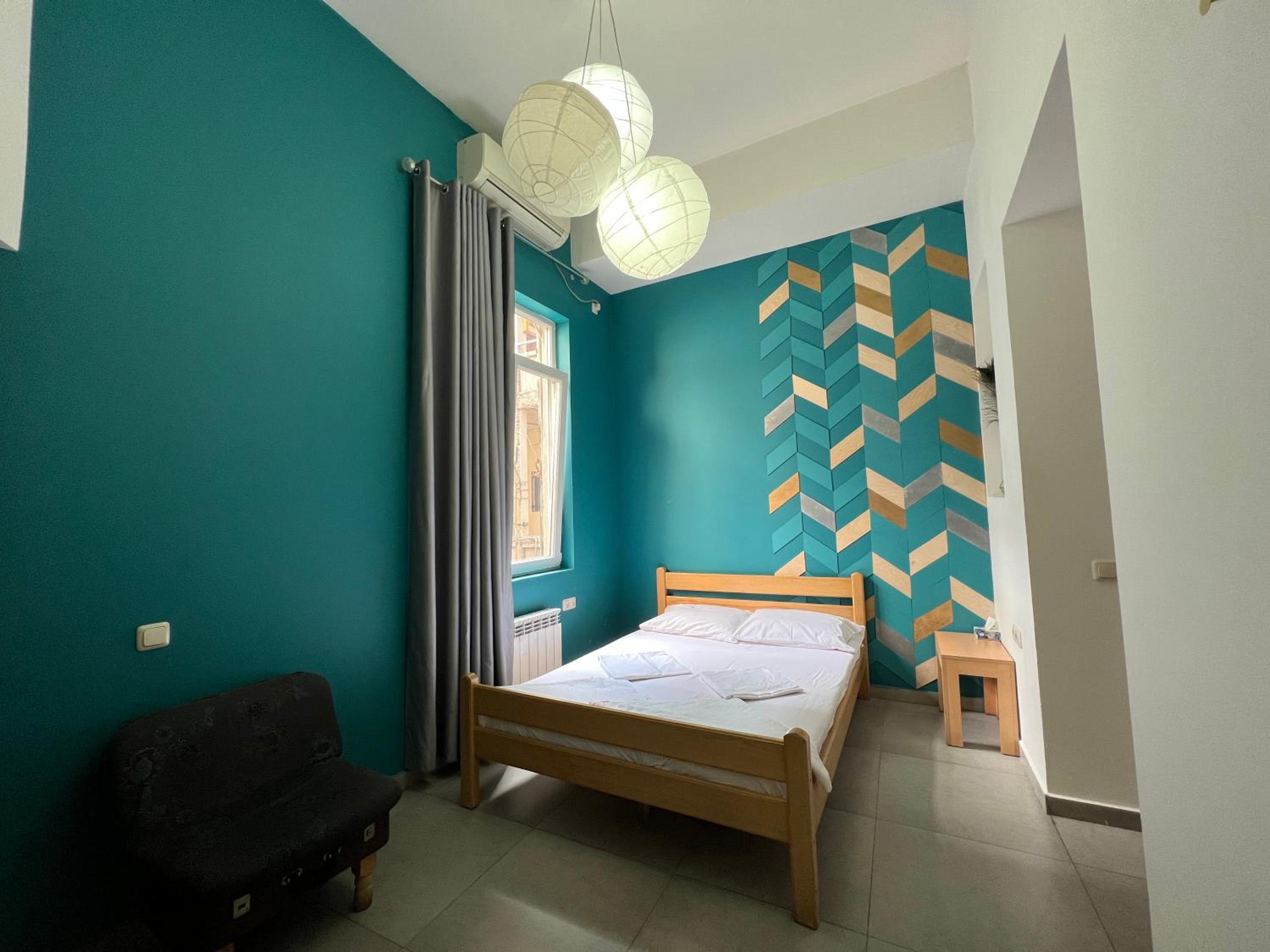 Envoy Hostel & Tours