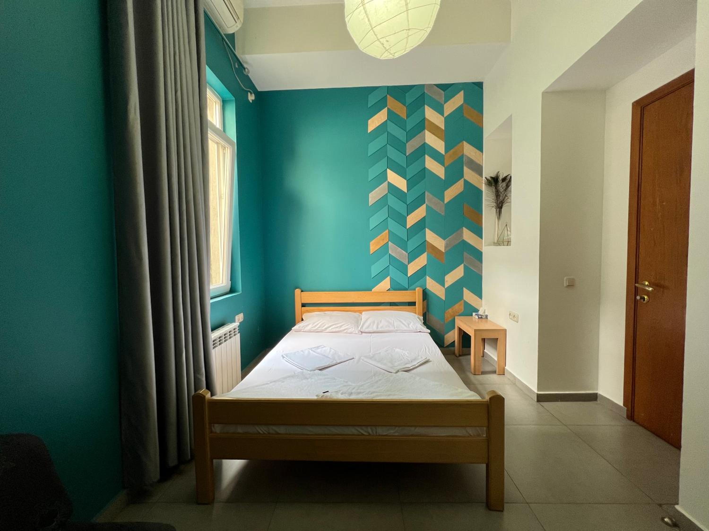 Envoy Hostel & Tours