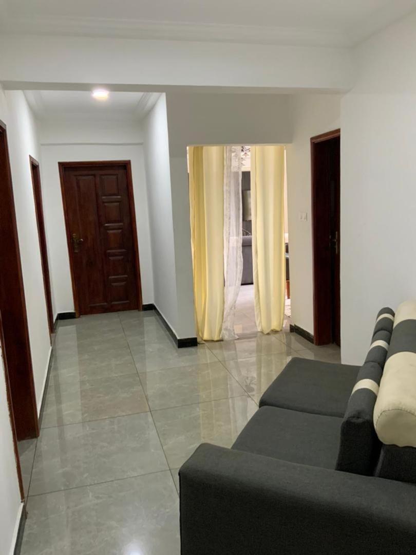Path appart jaccuzi & gym room - Douala, Bonamoussadi