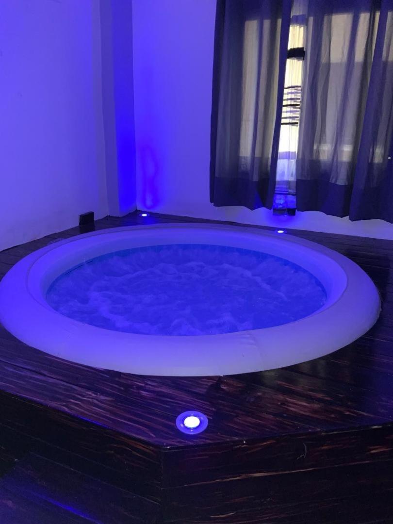 Path appart jaccuzi & gym room - Douala, Bonamoussadi