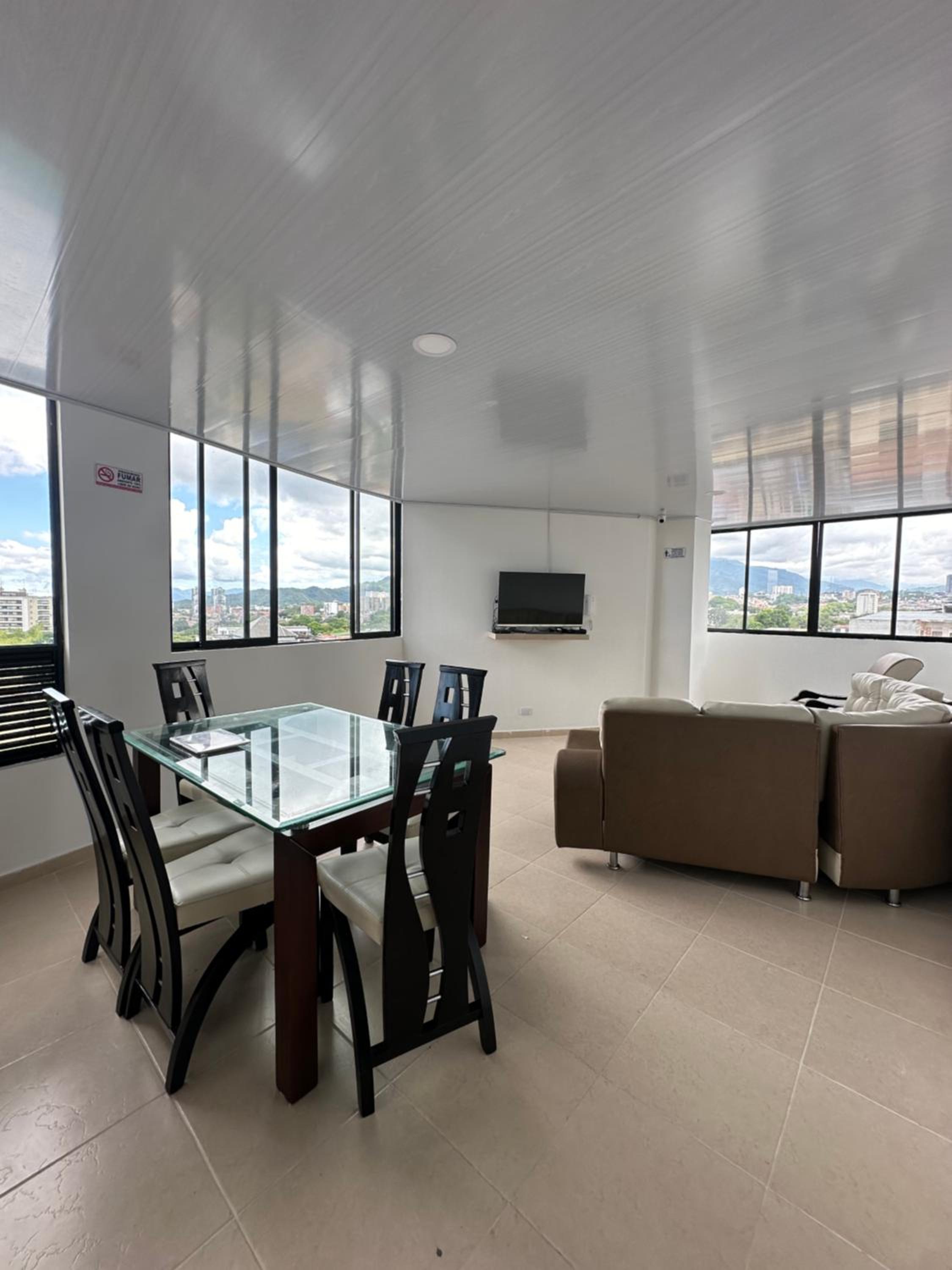 Edificio quinto nivel - Habitaciones privadas