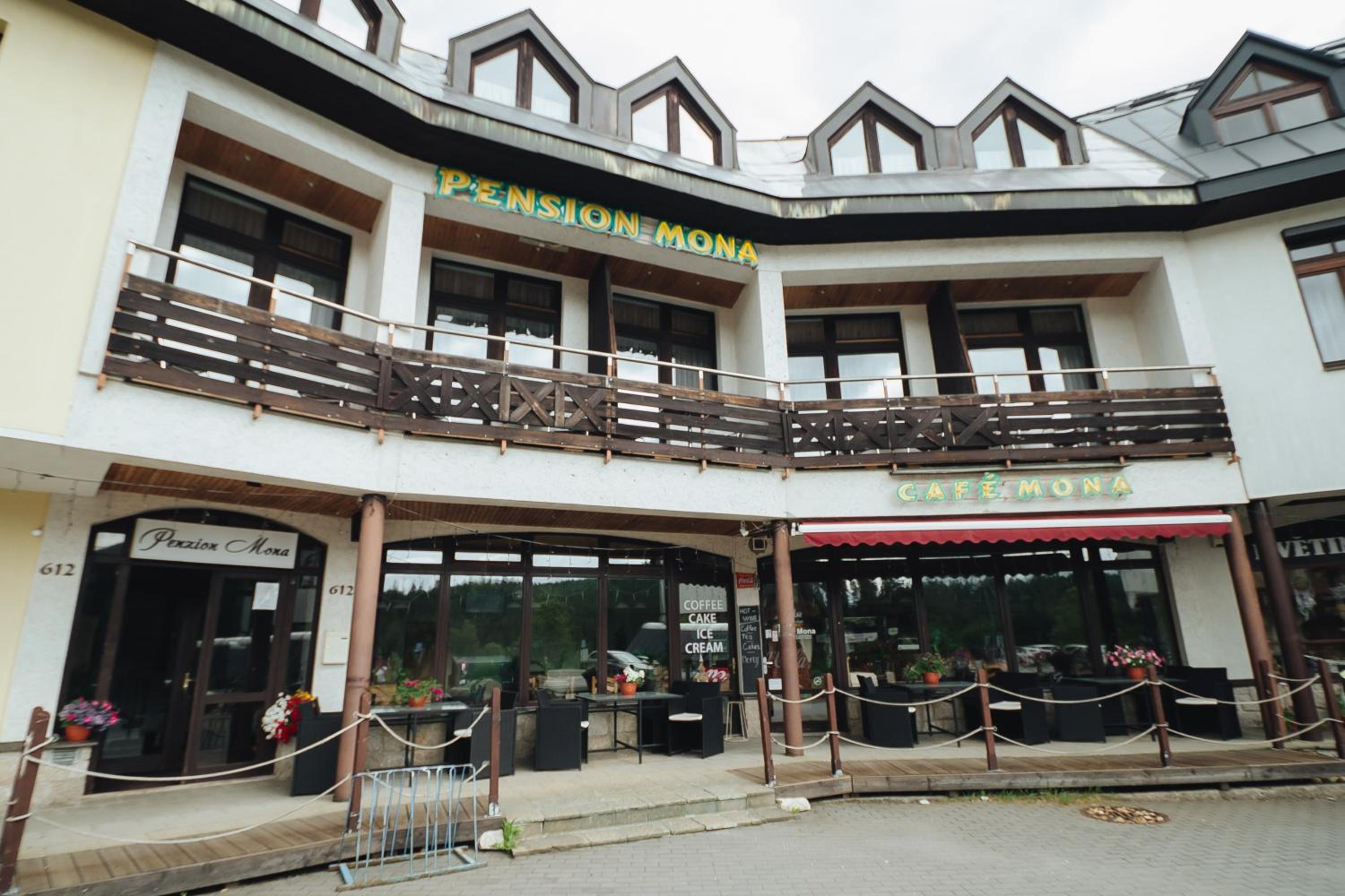 Pension Mona